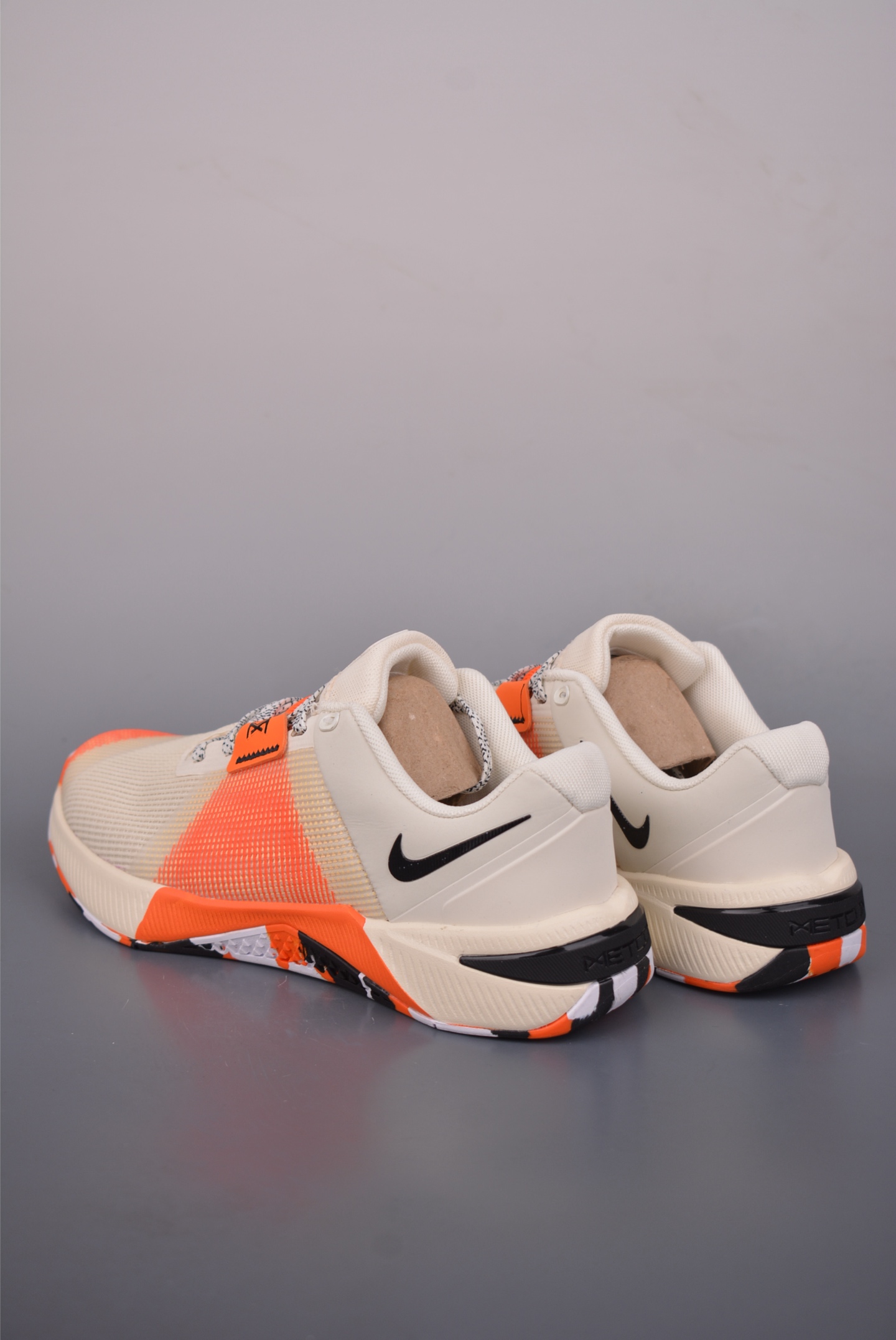 190 NIKE METCON 10男子透气轻便训练鞋 冬季健身缓震运动 HQ2620-002
