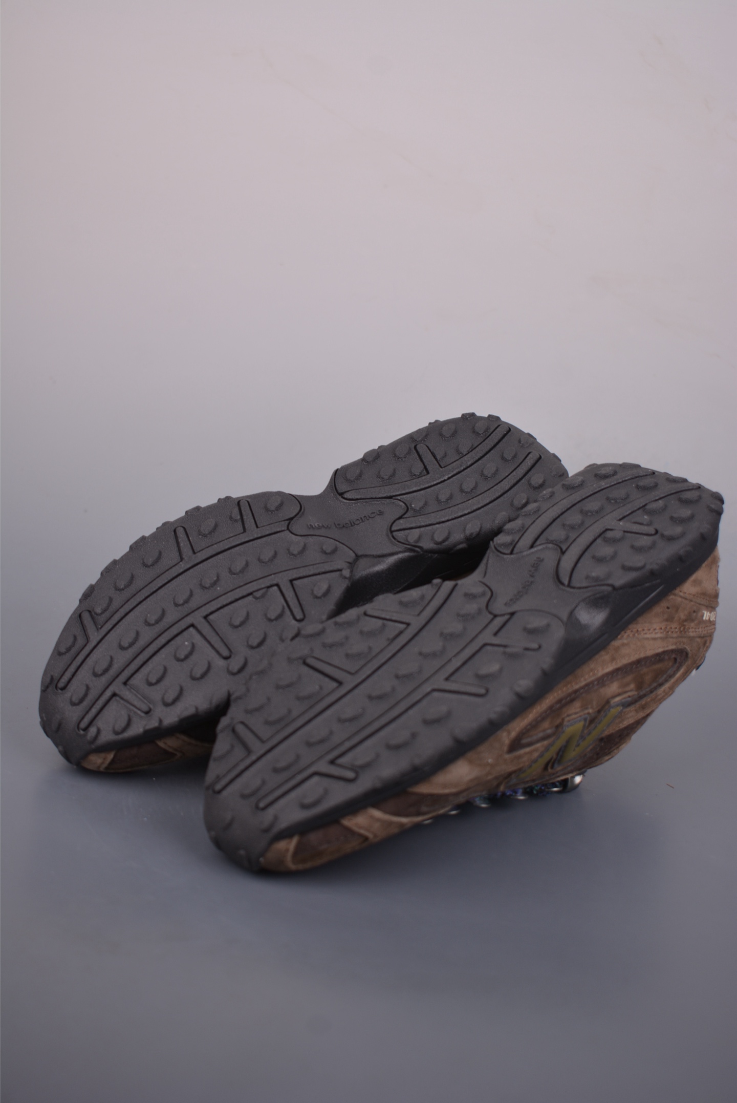 New Balance 新百伦204 充正版本 复古休闲运动百搭老爹跑步鞋 U204LBC1-Top High Quatity Cheap Sneakers Fashion Clothing Clothes Bags handbags Shoes of all Brand wholesale With The best Quality And Beautiful Price from China Factory Chinese suppliers wholesaler seller New Balance 新百伦204 充正版本 复古休闲运动百搭老爹跑步鞋 U204LBC1