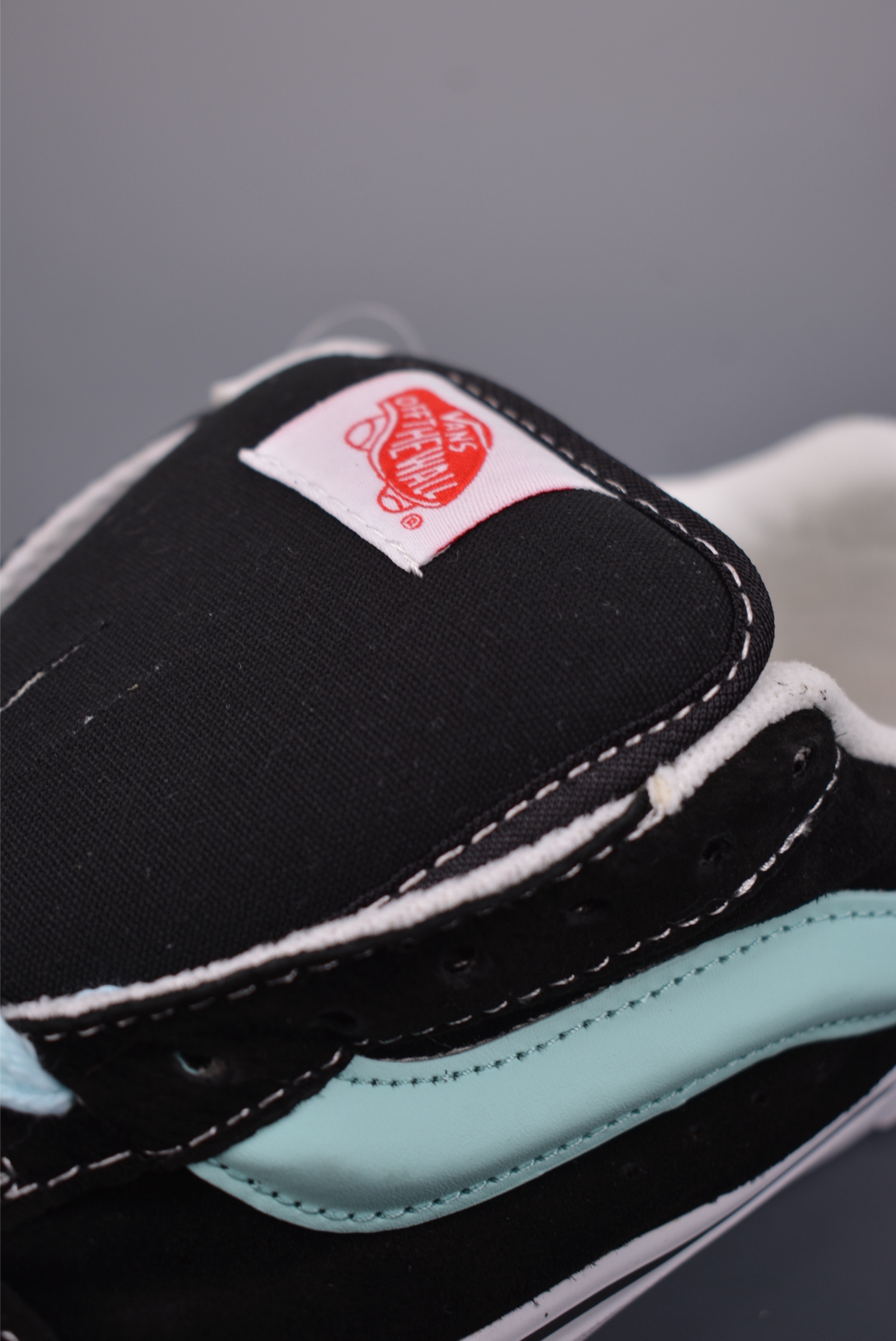 140 Vans Knu Skool 2026新款 复古休闲胖胖面包鞋 VN000D22EMB-Chinese UA Cheap High Quatity Brand Clothes Bags handbags Sneakers wholesale wholesaler seller from China Factory suppliers Fashion Clothing Shoes best Quality Beautiful Price 140 Vans Knu Skool 2026新款 复古休闲胖胖面包鞋 VN000D22EMB