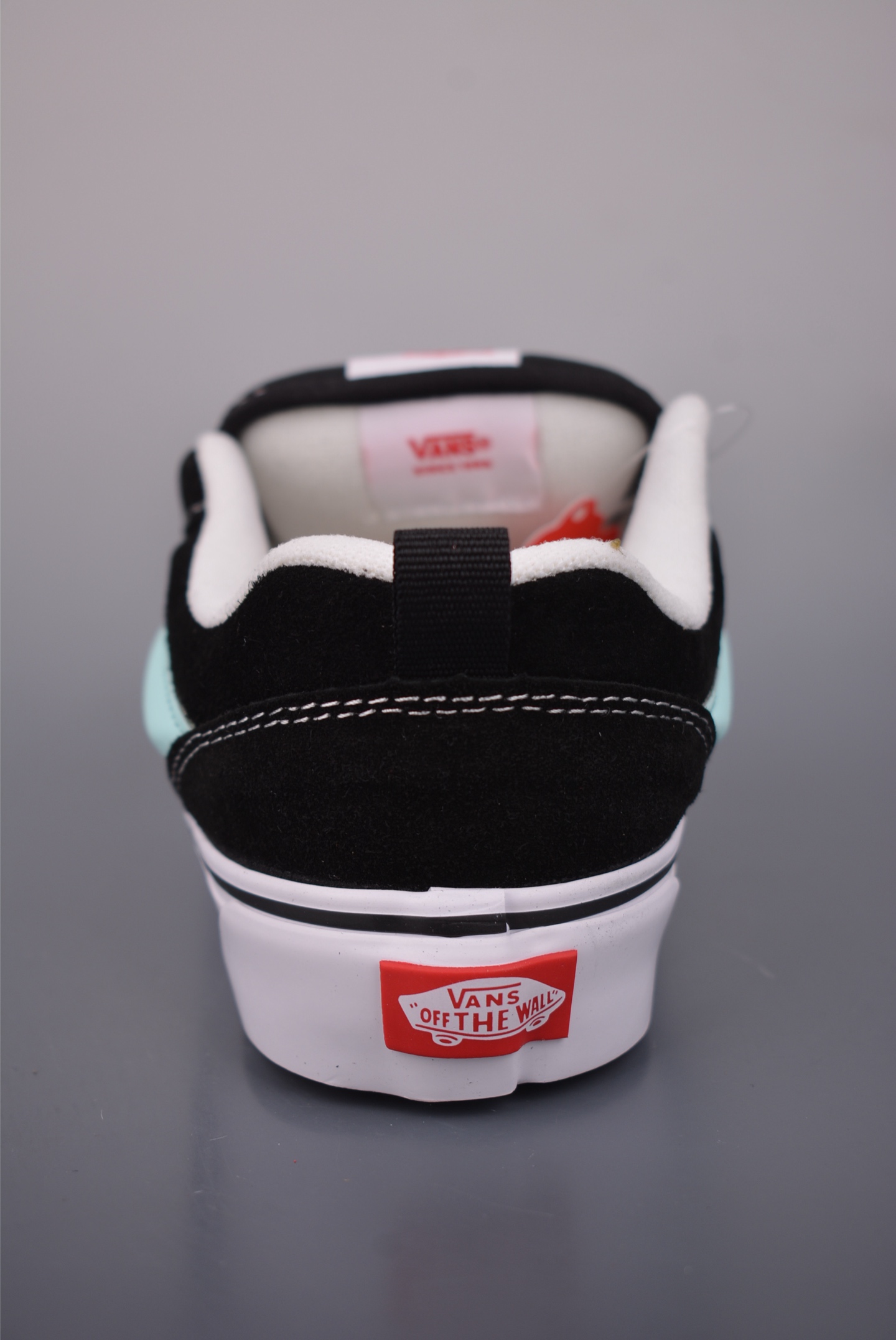 140 Vans Knu Skool 2026新款 复古休闲胖胖面包鞋 VN000D22EMB-Chinese UA Cheap High Quatity Brand Clothes Bags handbags Sneakers wholesale wholesaler seller from China Factory suppliers Fashion Clothing Shoes best Quality Beautiful Price 140 Vans Knu Skool 2026新款 复古休闲胖胖面包鞋 VN000D22EMB