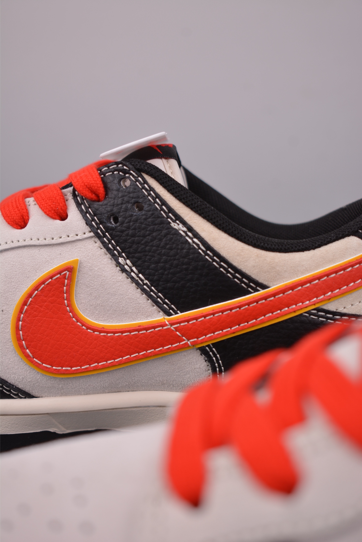 280 Nike SB Dunk Low 马年限定 ZH2598-801-Chinese UA Cheap High Quatity Brand Clothes Bags handbags Sneakers wholesale wholesaler seller from China Factory suppliers Fashion Clothing Shoes best Quality Beautiful Price 280 Nike SB Dunk Low 马年限定 ZH2598-801