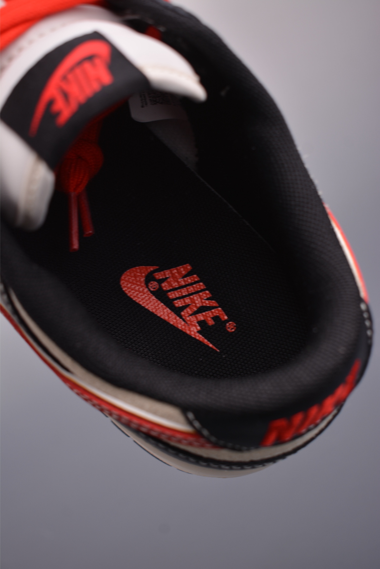 280 Nike SB Dunk Low 马年限定 ZH2598-801-Chinese UA Cheap High Quatity Brand Clothes Bags handbags Sneakers wholesale wholesaler seller from China Factory suppliers Fashion Clothing Shoes best Quality Beautiful Price 280 Nike SB Dunk Low 马年限定 ZH2598-801