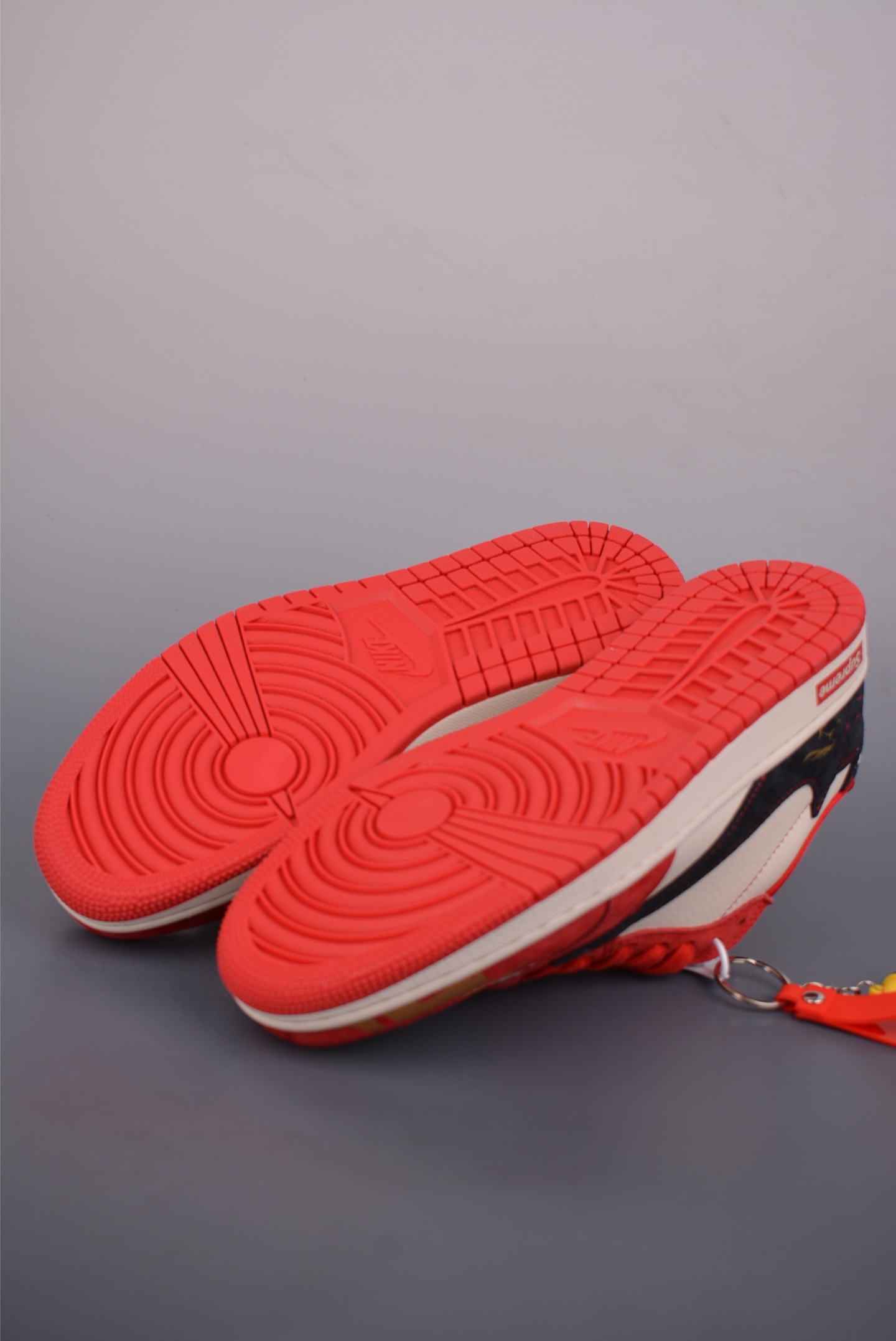 Fragment x Travis Scott x 马年限定 Air Jordan 1 Low 三方联名倒钩 FC1688-247-Top High Quatity Cheap Sneakers Fashion Clothing Clothes Bags handbags Shoes of all Brand wholesale With The best Quality And Beautiful Price from China Factory Chinese suppliers wholesaler seller Fragment x Travis Scott x 马年限定 Air Jordan 1 Low 三方联名倒钩 FC1688-247