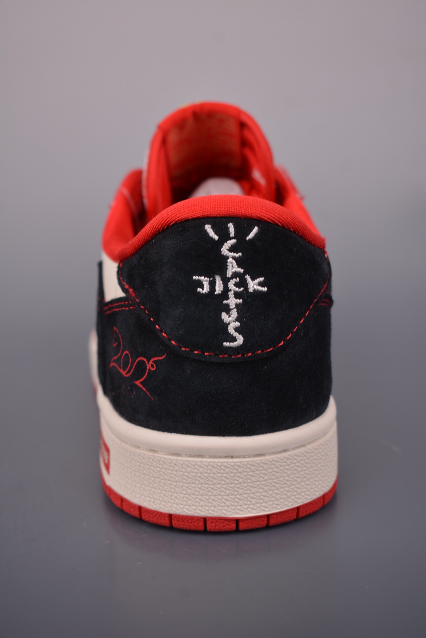 Fragment x Travis Scott x 马年限定 Air Jordan 1 Low 三方联名倒钩 FC1688-247-Top High Quatity Cheap Sneakers Fashion Clothing Clothes Bags handbags Shoes of all Brand wholesale With The best Quality And Beautiful Price from China Factory Chinese suppliers wholesaler seller Fragment x Travis Scott x 马年限定 Air Jordan 1 Low 三方联名倒钩 FC1688-247