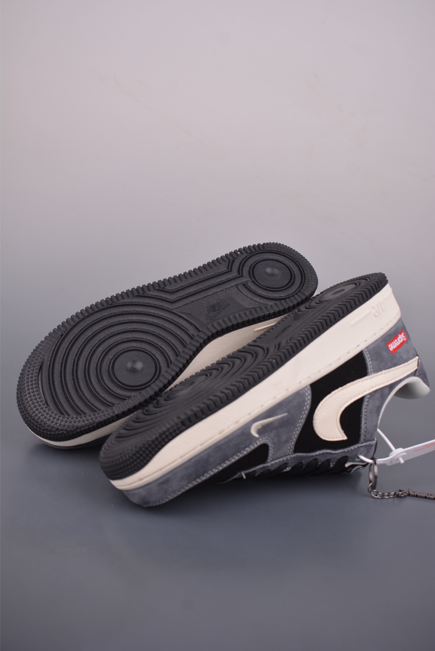 260 Nike Air Force 1 Low Supreme联名 DF0188-134-Chinese UA Cheap High Quatity Brand Clothes Bags handbags Sneakers wholesale wholesaler seller from China Factory suppliers Fashion Clothing Shoes best Quality Beautiful Price 260 Nike Air Force 1 Low Supreme联名 DF0188-134