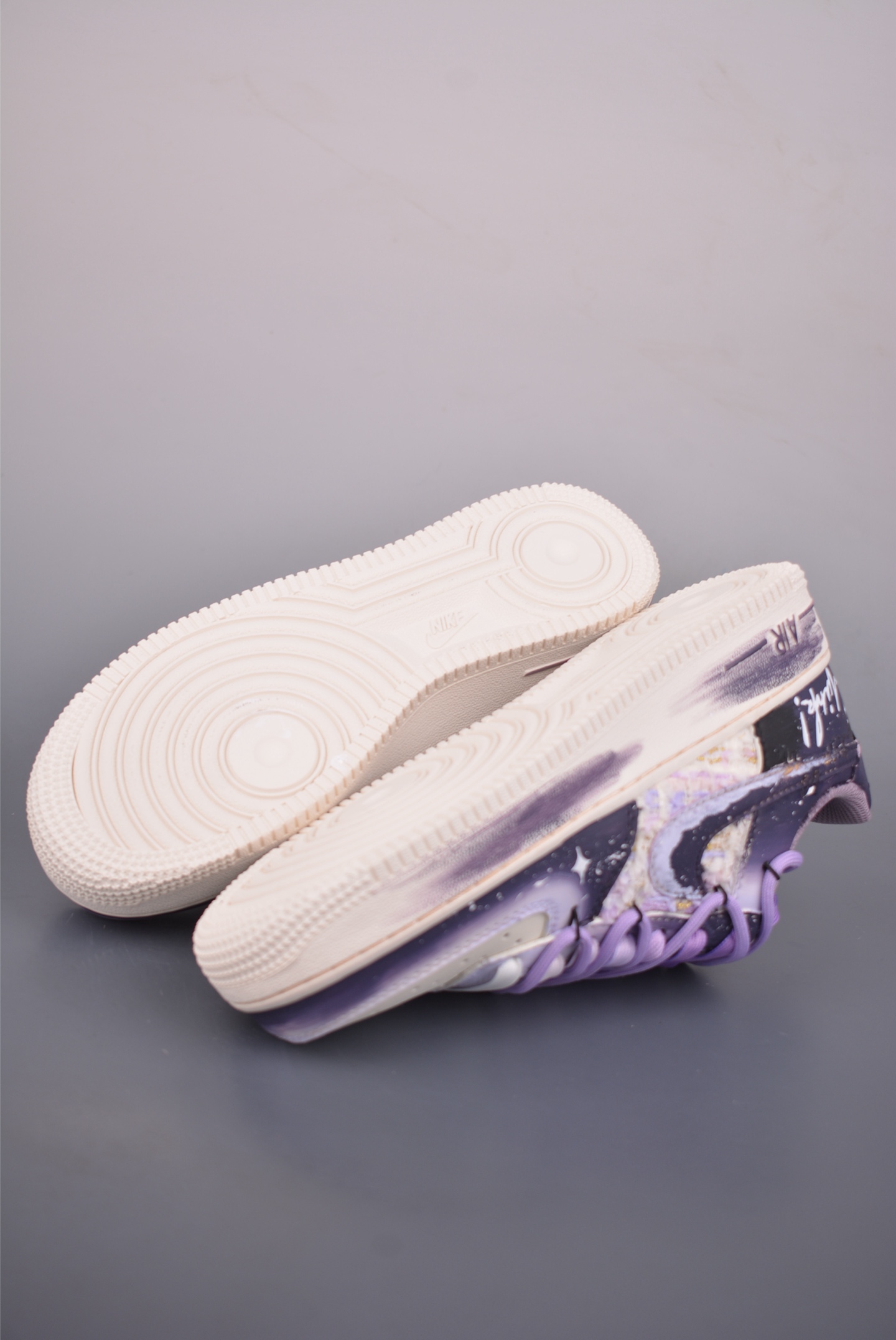 260 Nike Air Force 1 Low 雾紫涂鸦 解构绑带 FJ7740-190-Chinese UA Cheap High Quatity Brand Clothes Bags handbags Sneakers wholesale wholesaler seller from China Factory suppliers Fashion Clothing Shoes best Quality Beautiful Price 260 Nike Air Force 1 Low 雾紫涂鸦 解构绑带 FJ7740-190