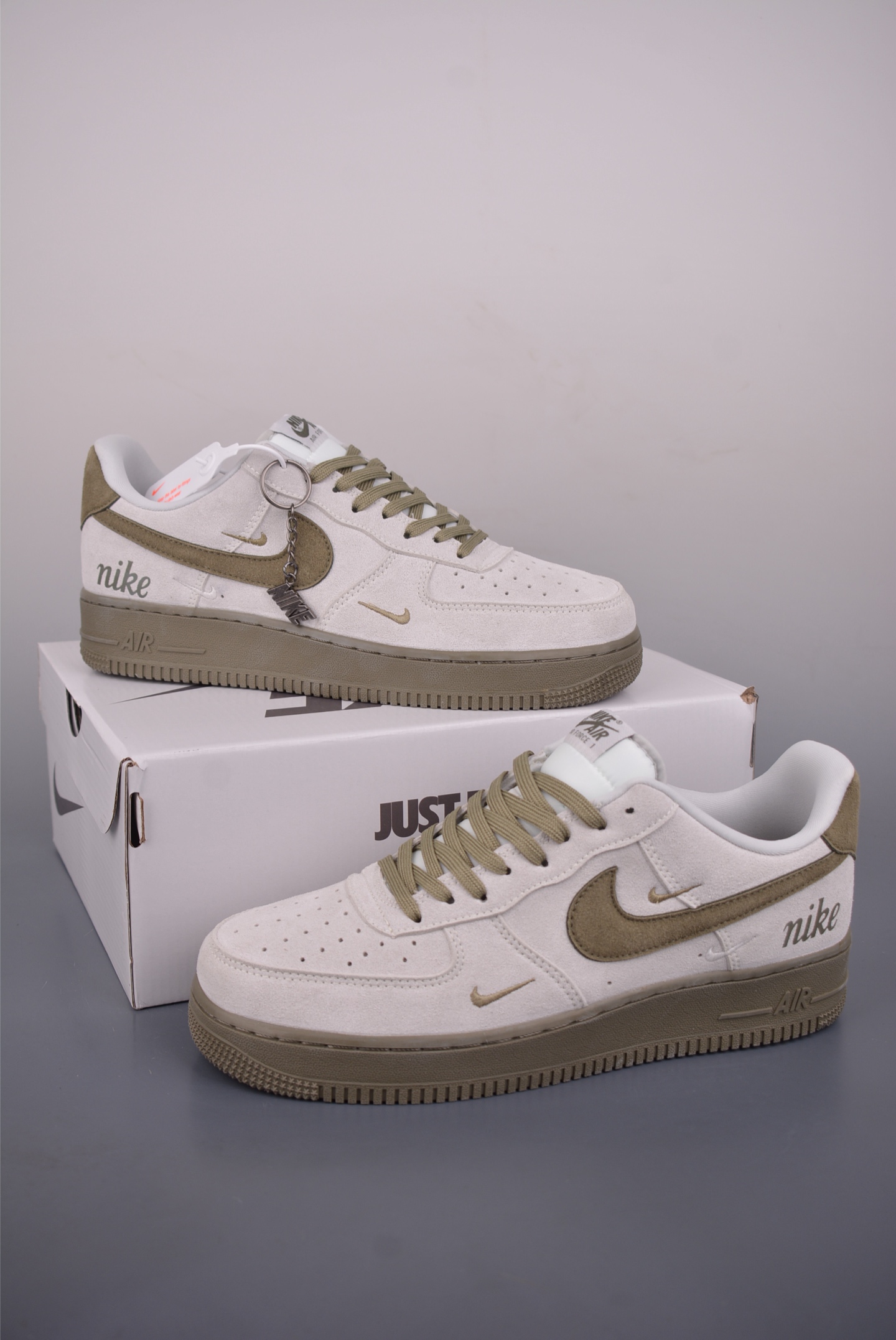 Nike Air Force 1 Low 白绿 DF0188-122-Top High Quatity Cheap Sneakers Fashion Clothing Clothes Bags handbags Shoes of all Brand wholesale With The best Quality And Beautiful Price from China Factory Chinese suppliers wholesaler seller Nike Air Force 1 Low 白绿 DF0188-122