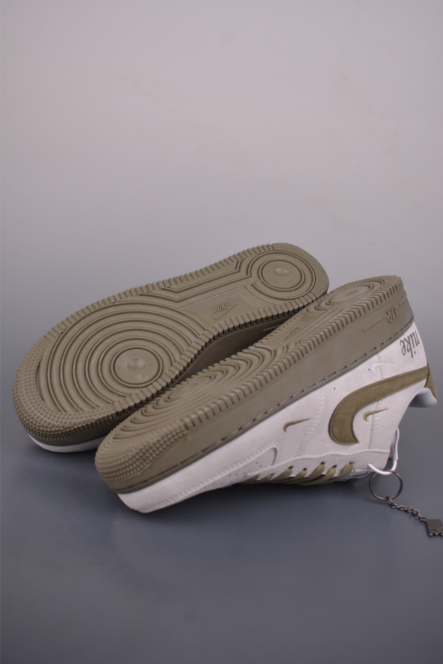 Nike Air Force 1 Low 白绿 DF0188-122-Top High Quatity Cheap Sneakers Fashion Clothing Clothes Bags handbags Shoes of all Brand wholesale With The best Quality And Beautiful Price from China Factory Chinese suppliers wholesaler seller Nike Air Force 1 Low 白绿 DF0188-122