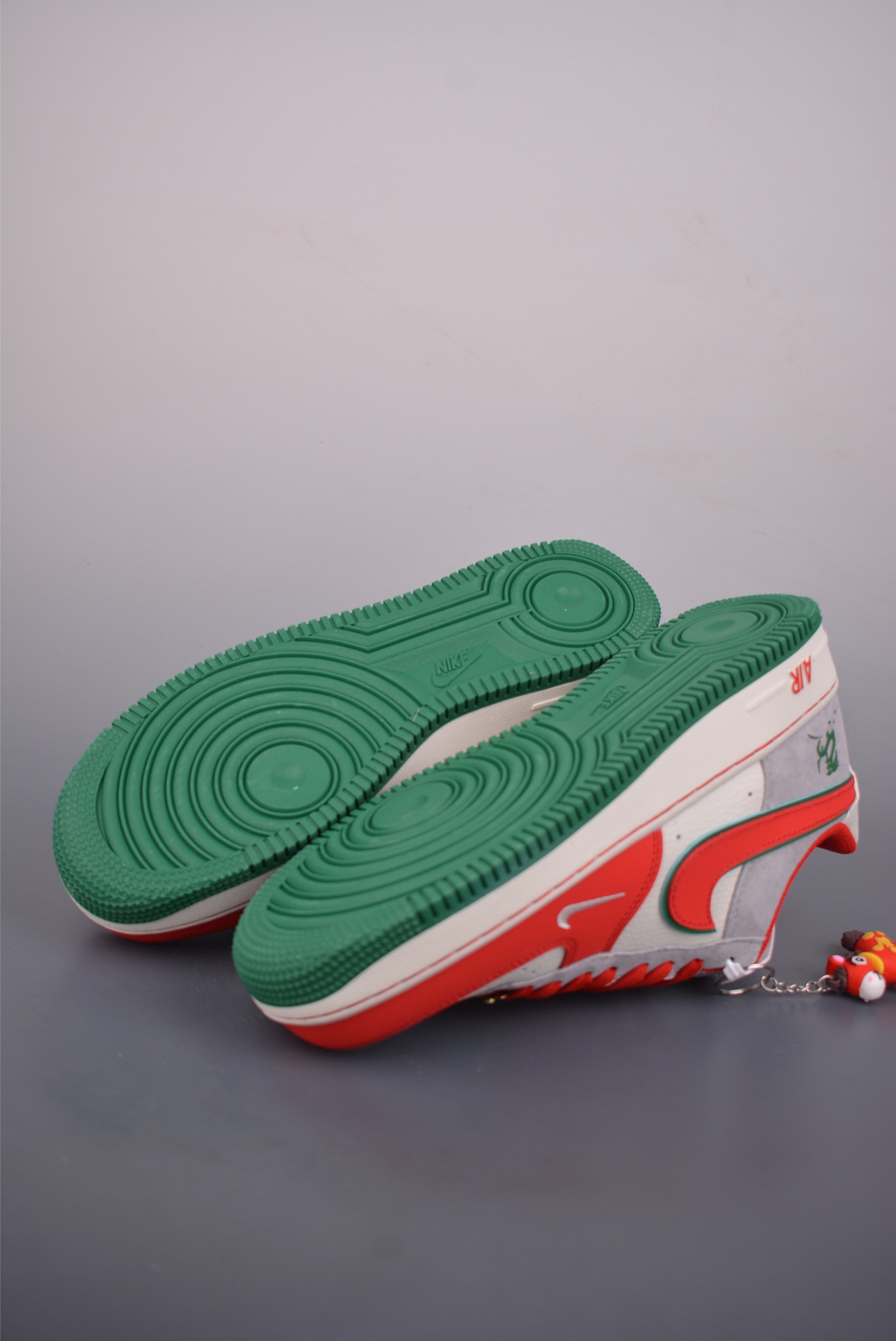Nike Air Force 1 Low 马年限定 NH0601-520-Top High Quatity Cheap Sneakers Fashion Clothing Clothes Bags handbags Shoes of all Brand wholesale With The best Quality And Beautiful Price from China Factory Chinese suppliers wholesaler seller Nike Air Force 1 Low 马年限定 NH0601-520