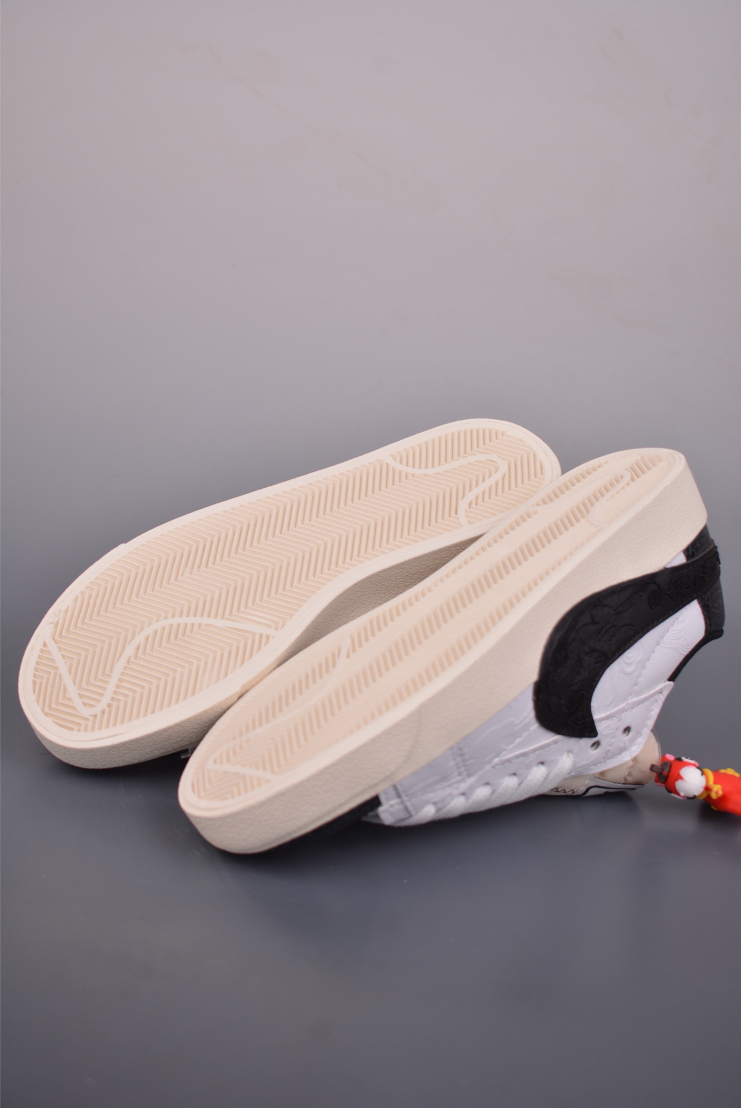 150 NK Blazer Low 77 JUMBO 复古经典开拓者 马年限定 MN2026-004-Chinese UA Cheap High Quatity Brand Clothes Bags handbags Sneakers wholesale wholesaler seller from China Factory suppliers Fashion Clothing Shoes best Quality Beautiful Price 150 NK Blazer Low 77 JUMBO 复古经典开拓者 马年限定 MN2026-004