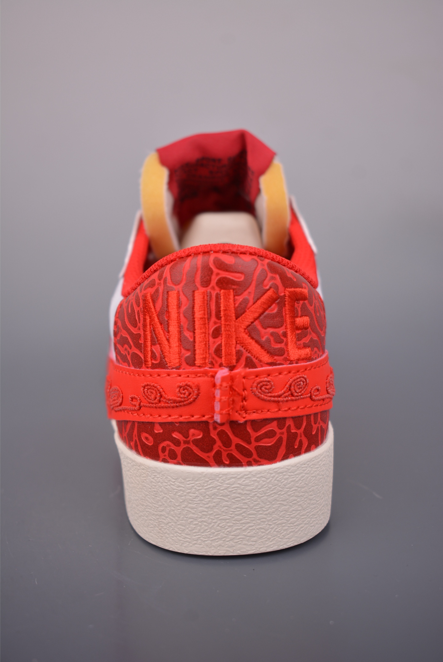 NK Blazer Low 77 JUMBO 复古经典开拓者 马年限定 MN2026-003-Top High Quatity Cheap Sneakers Fashion Clothing Clothes Bags handbags Shoes of all Brand wholesale With The best Quality And Beautiful Price from China Factory Chinese suppliers wholesaler seller NK Blazer Low 77 JUMBO 复古经典开拓者 马年限定 MN2026-003