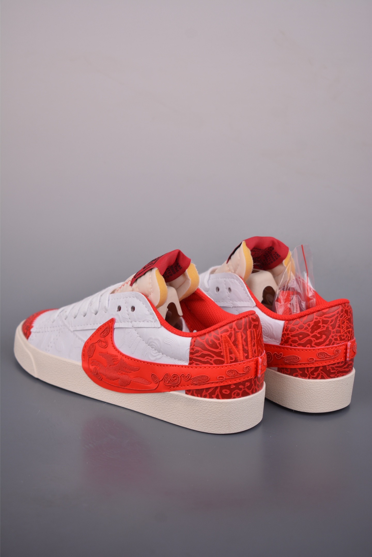 NK Blazer Low 77 JUMBO 复古经典开拓者 马年限定 MN2026-003-Top High Quatity Cheap Sneakers Fashion Clothing Clothes Bags handbags Shoes of all Brand wholesale With The best Quality And Beautiful Price from China Factory Chinese suppliers wholesaler seller NK Blazer Low 77 JUMBO 复古经典开拓者 马年限定 MN2026-003