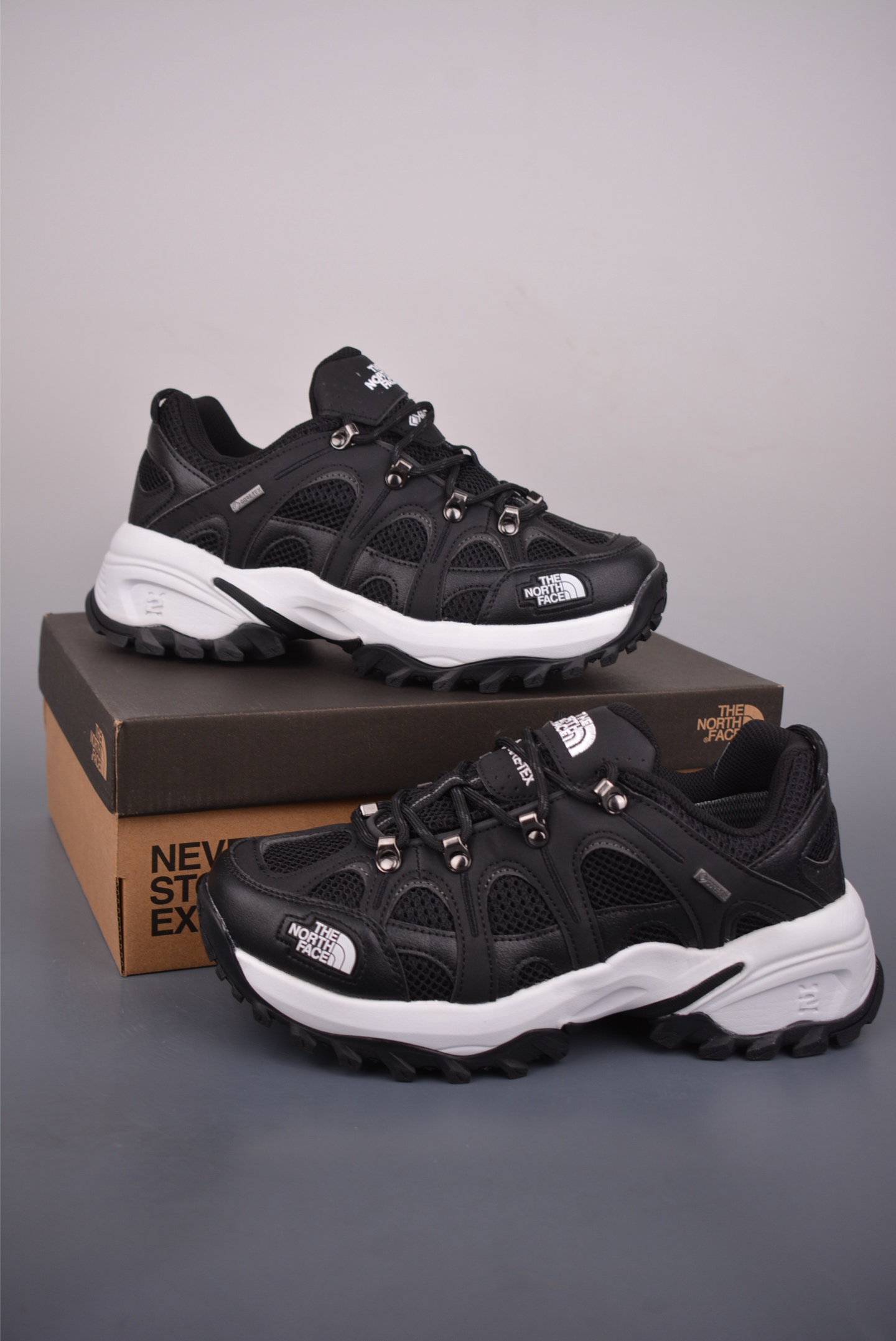 北面THE GLENCLYFFE LOW 舒适户外运动越野登山鞋 NF0A8AD7-Top High Quatity Cheap Sneakers Fashion Clothing Clothes Bags handbags Shoes of all Brand wholesale With The best Quality And Beautiful Price from China Factory Chinese suppliers wholesaler seller 北面THE GLENCLYFFE LOW 舒适户外运动越野登山鞋 NF0A8AD7