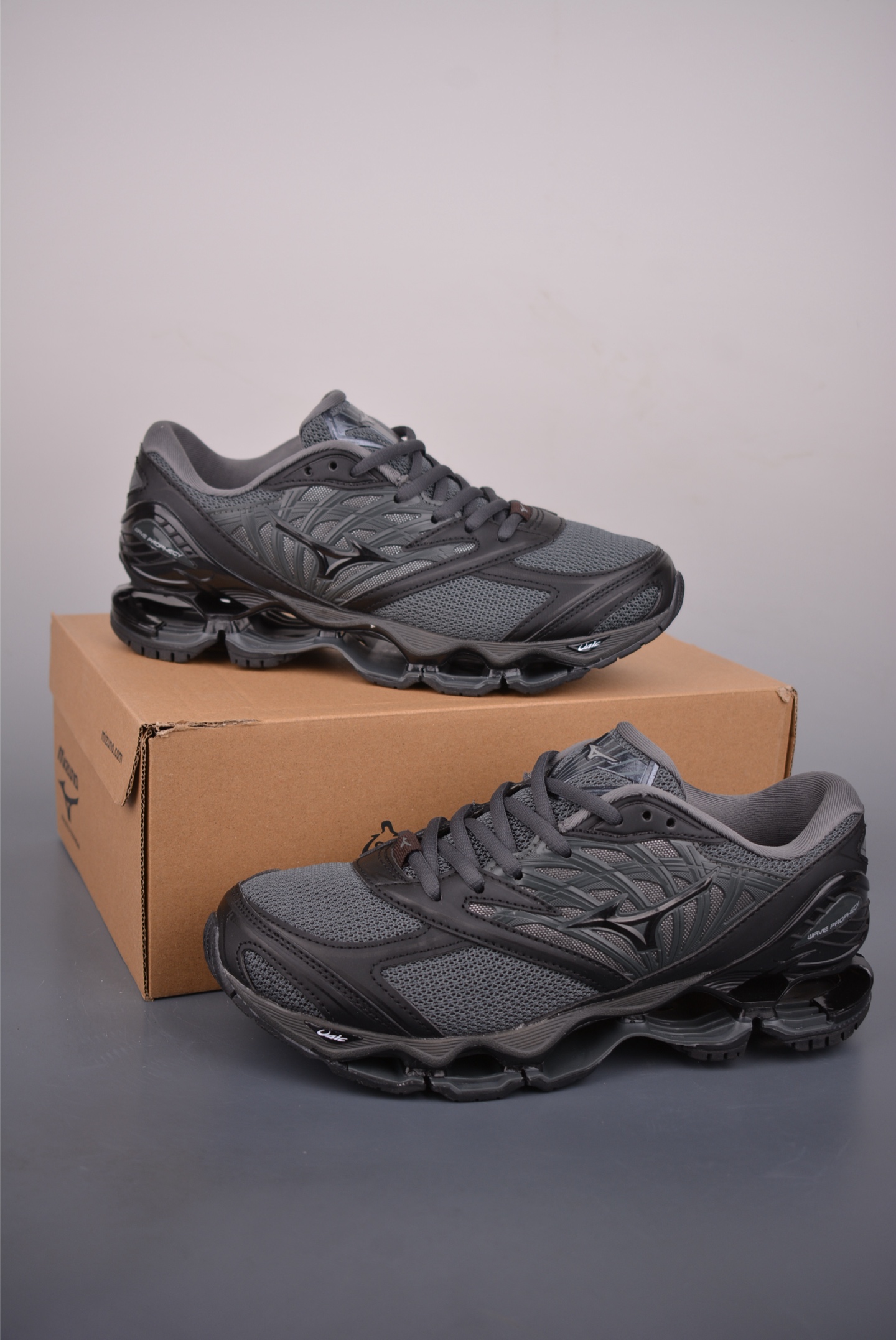 Mizuno 美津浓 SPORTSTYLE 复古时尚休闲舒适减震运动跑步鞋 D1GA222-Top High Quatity Cheap Sneakers Fashion Clothing Clothes Bags handbags Shoes of all Brand wholesale With The best Quality And Beautiful Price from China Factory Chinese suppliers wholesaler seller Mizuno 美津浓 SPORTSTYLE 复古时尚休闲舒适减震运动跑步鞋 D1GA222