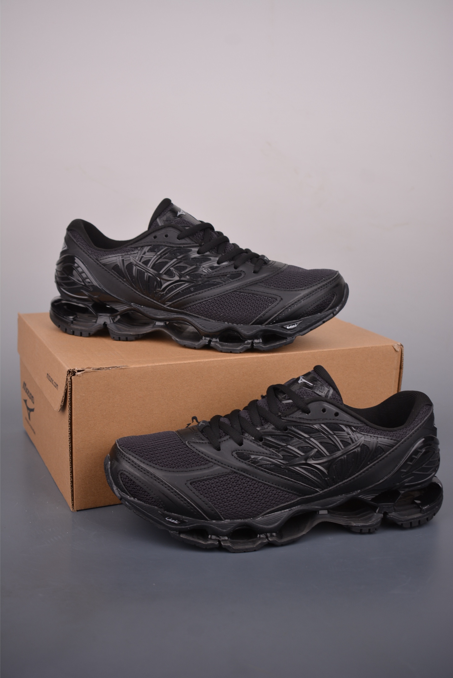 Mizuno 美津浓 SPORTSTYLE 复古时尚休闲舒适减震运动跑步鞋 D1GA222-Top High Quatity Cheap Sneakers Fashion Clothing Clothes Bags handbags Shoes of all Brand wholesale With The best Quality And Beautiful Price from China Factory Chinese suppliers wholesaler seller Mizuno 美津浓 SPORTSTYLE 复古时尚休闲舒适减震运动跑步鞋 D1GA222