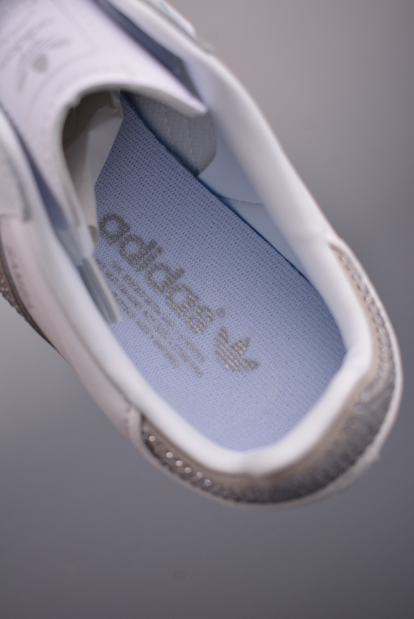 140 adidas originals Samba IH4046-Chinese UA Cheap High Quatity Brand Clothes Bags handbags Sneakers wholesale wholesaler seller from China Factory suppliers Fashion Clothing Shoes best Quality Beautiful Price 140 adidas originals Samba IH4046