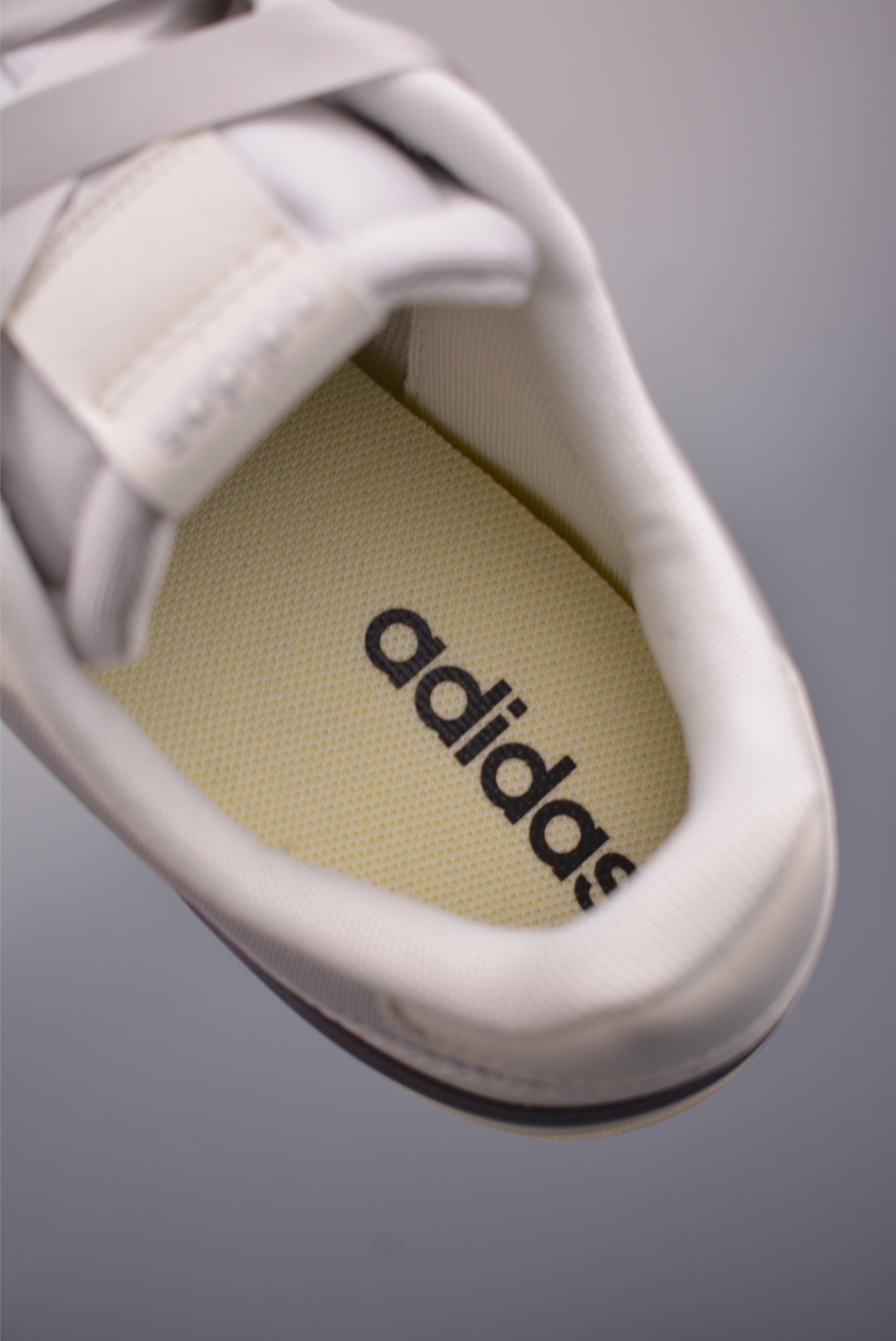 150 adidas 阿迪达斯 Aspyre 三叶草休闲防滑耐磨低帮板鞋 JQ5584-Chinese UA Cheap High Quatity Brand Clothes Bags handbags Sneakers wholesale wholesaler seller from China Factory suppliers Fashion Clothing Shoes best Quality Beautiful Price 150 adidas 阿迪达斯 Aspyre 三叶草休闲防滑耐磨低帮板鞋 JQ5584