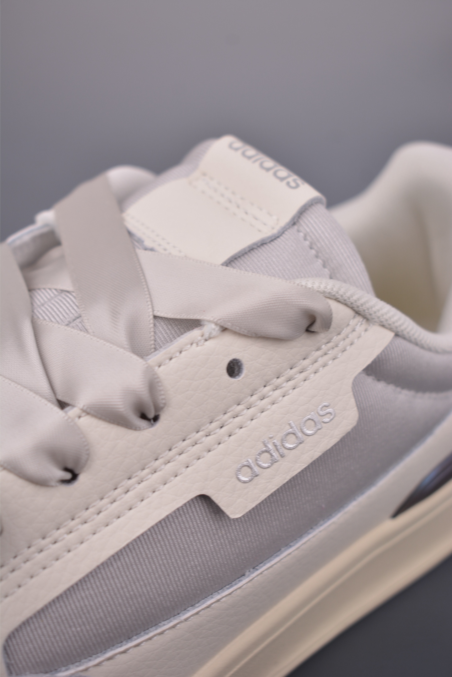 150 adidas 阿迪达斯 Aspyre 三叶草休闲防滑耐磨低帮板鞋 JQ5584-Chinese UA Cheap High Quatity Brand Clothes Bags handbags Sneakers wholesale wholesaler seller from China Factory suppliers Fashion Clothing Shoes best Quality Beautiful Price 150 adidas 阿迪达斯 Aspyre 三叶草休闲防滑耐磨低帮板鞋 JQ5584