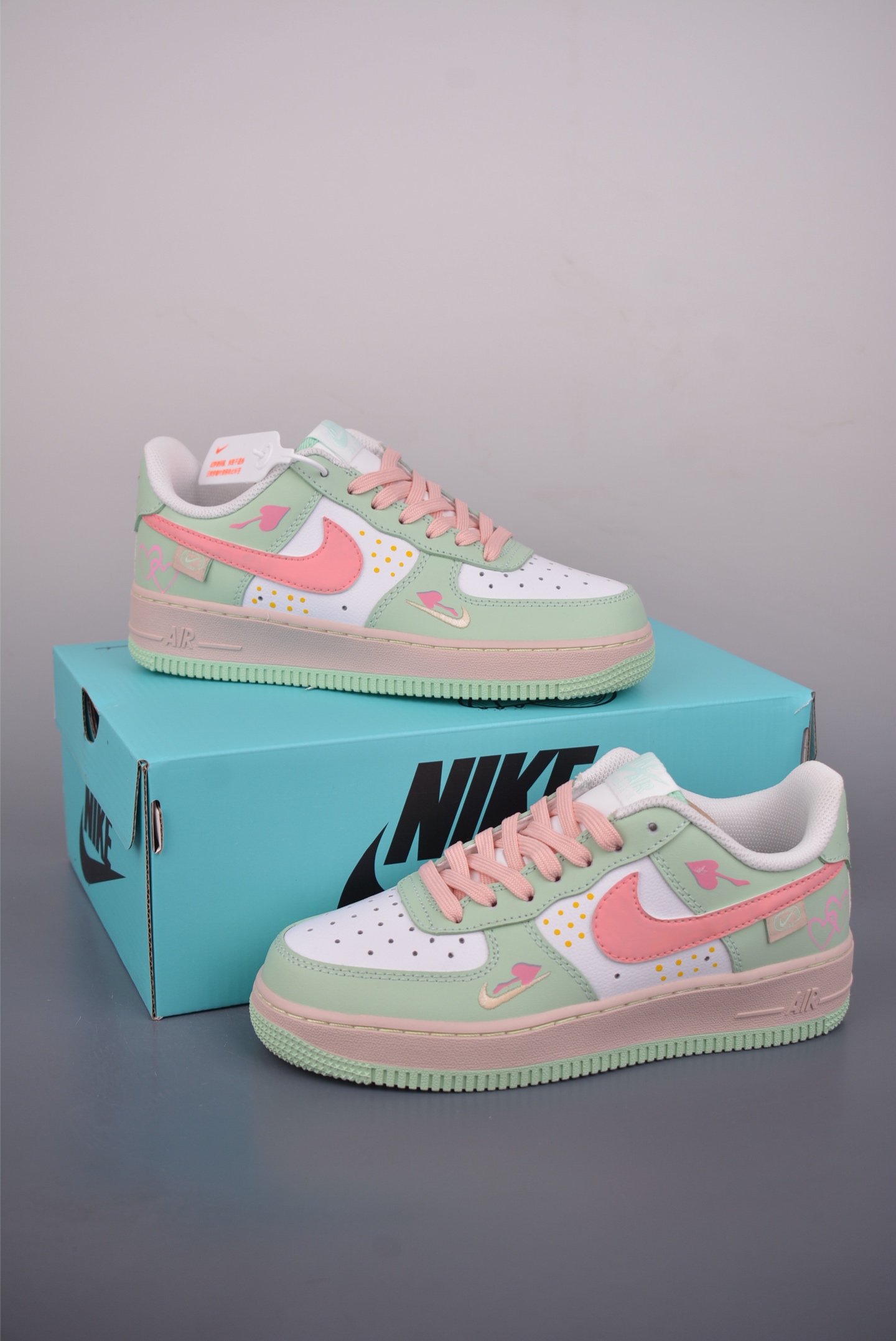 Nike Air Force 1 Low 手绘涂鸦 青粉蜜恋 DB3301-909-Top High Quatity Cheap Sneakers Fashion Clothing Clothes Bags handbags Shoes of all Brand wholesale With The best Quality And Beautiful Price from China Factory Chinese suppliers wholesaler seller Nike Air Force 1 Low 手绘涂鸦 青粉蜜恋 DB3301-909
