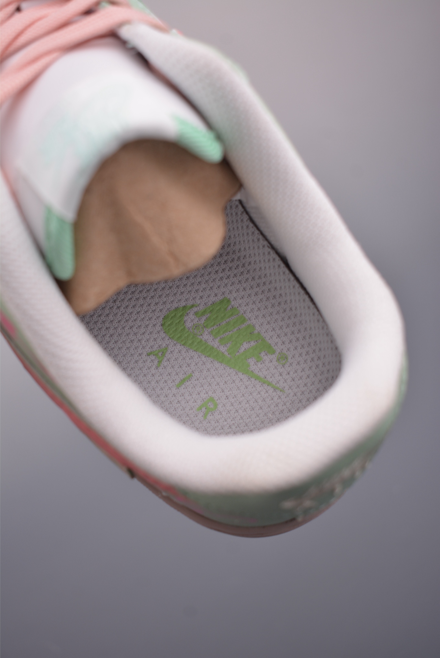 Nike Air Force 1 Low 手绘涂鸦 青粉蜜恋 DB3301-909-Top High Quatity Cheap Sneakers Fashion Clothing Clothes Bags handbags Shoes of all Brand wholesale With The best Quality And Beautiful Price from China Factory Chinese suppliers wholesaler seller Nike Air Force 1 Low 手绘涂鸦 青粉蜜恋 DB3301-909