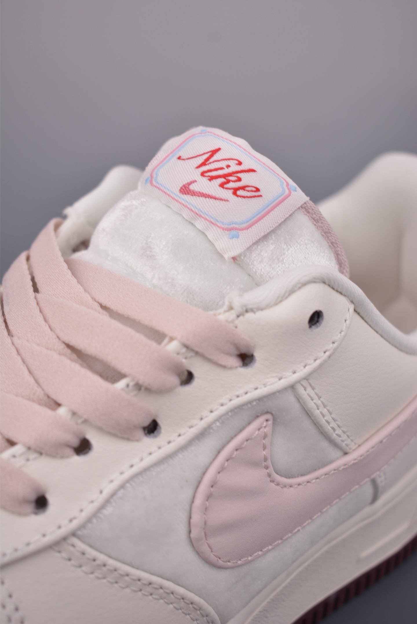 Nike Air Force 1 Low 情人节限定 IQ4937-161