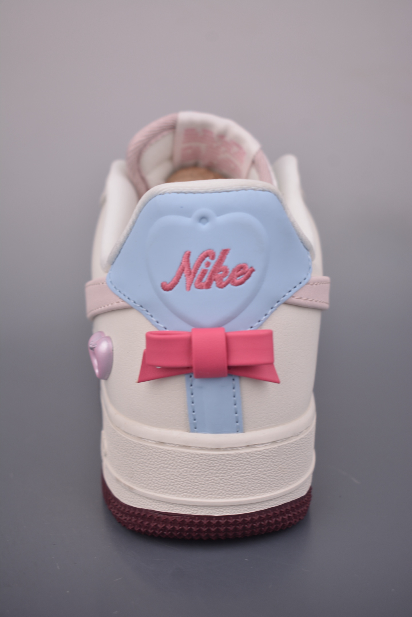 Nike Air Force 1 Low 情人节限定 IQ4937-161
