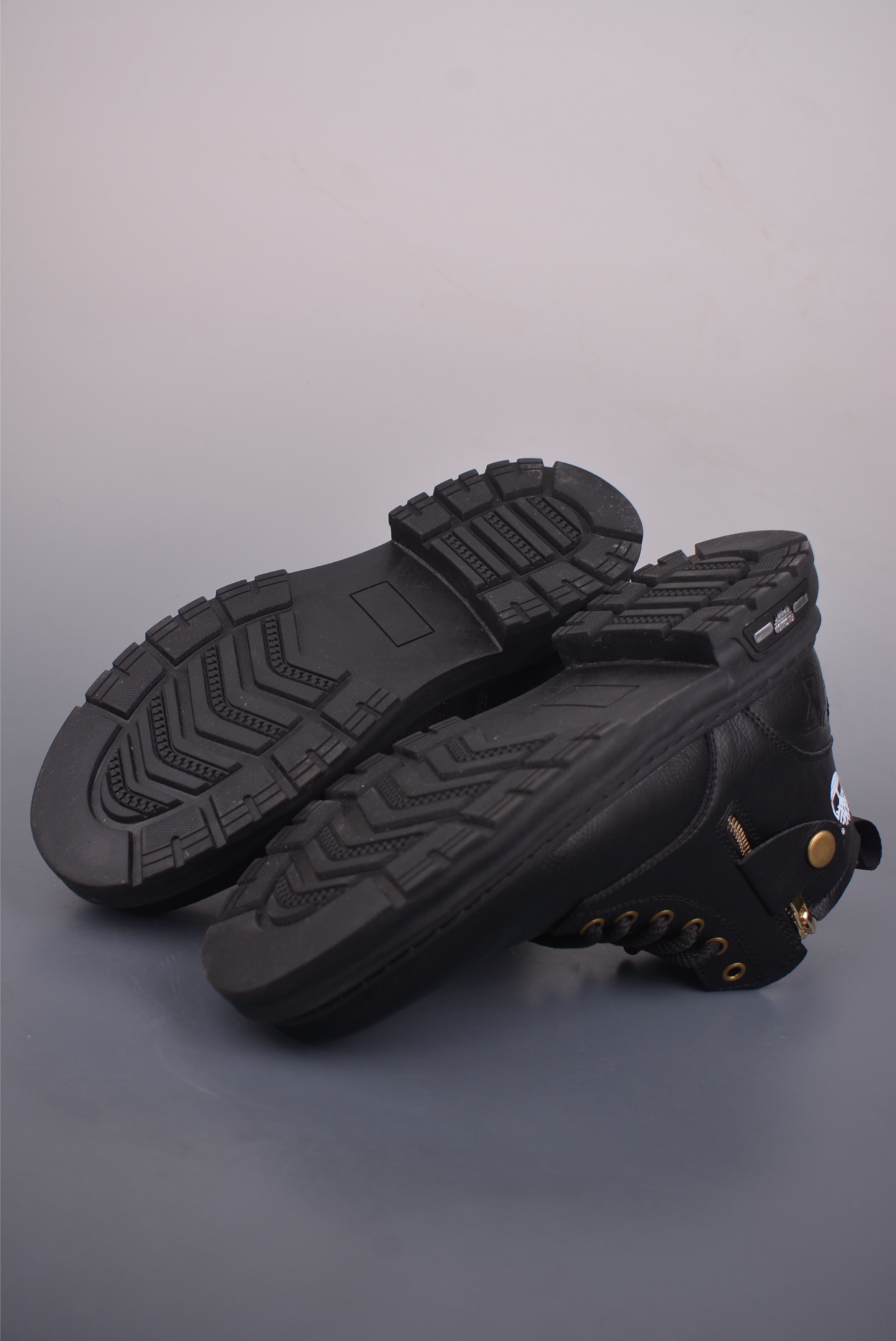 Timberland添柏岚/天伯伦 经典款 25ss新款中帮 TB99897-Top High Quatity Cheap Sneakers Fashion Clothing Clothes Bags handbags Shoes of all Brand wholesale With The best Quality And Beautiful Price from China Factory Chinese suppliers wholesaler seller Timberland添柏岚/天伯伦 经典款 25ss新款中帮 TB99897