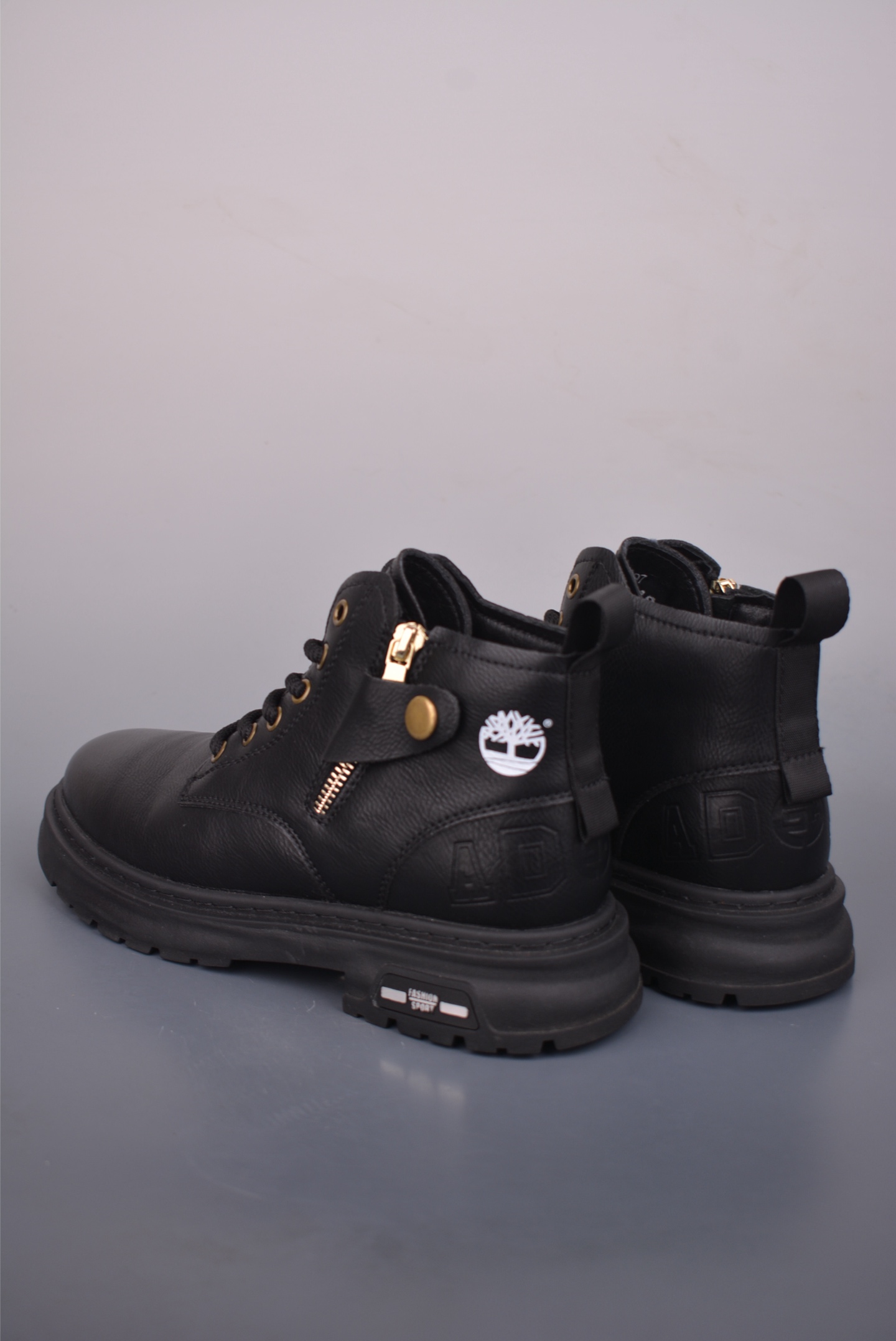 Timberland添柏岚/天伯伦 经典款 25ss新款中帮 TB99897-Top High Quatity Cheap Sneakers Fashion Clothing Clothes Bags handbags Shoes of all Brand wholesale With The best Quality And Beautiful Price from China Factory Chinese suppliers wholesaler seller Timberland添柏岚/天伯伦 经典款 25ss新款中帮 TB99897