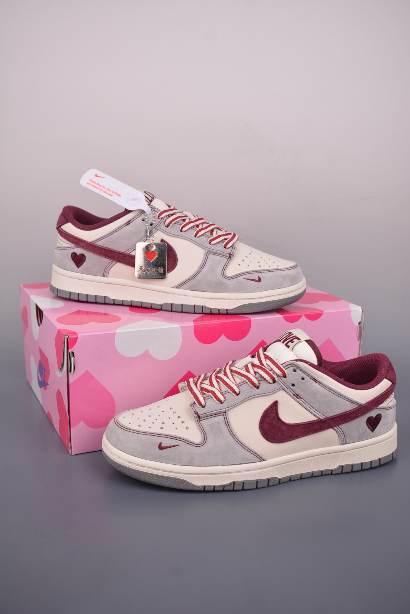 Nike SB Dunk Low 情人节限定 SG6688-009-Top High Quatity Cheap Sneakers Fashion Clothing Clothes Bags handbags Shoes of all Brand wholesale With The best Quality And Beautiful Price from China Factory Chinese suppliers wholesaler seller Nike SB Dunk Low 情人节限定 SG6688-009