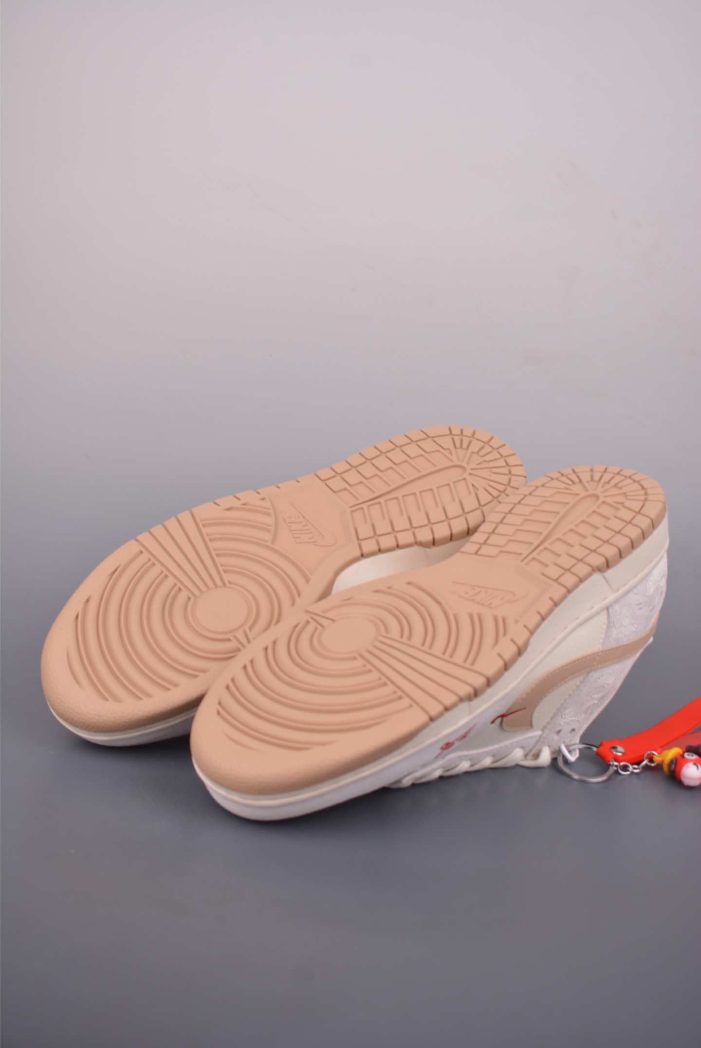 Nike SB Dunk Low 马年限定 MY9969-903