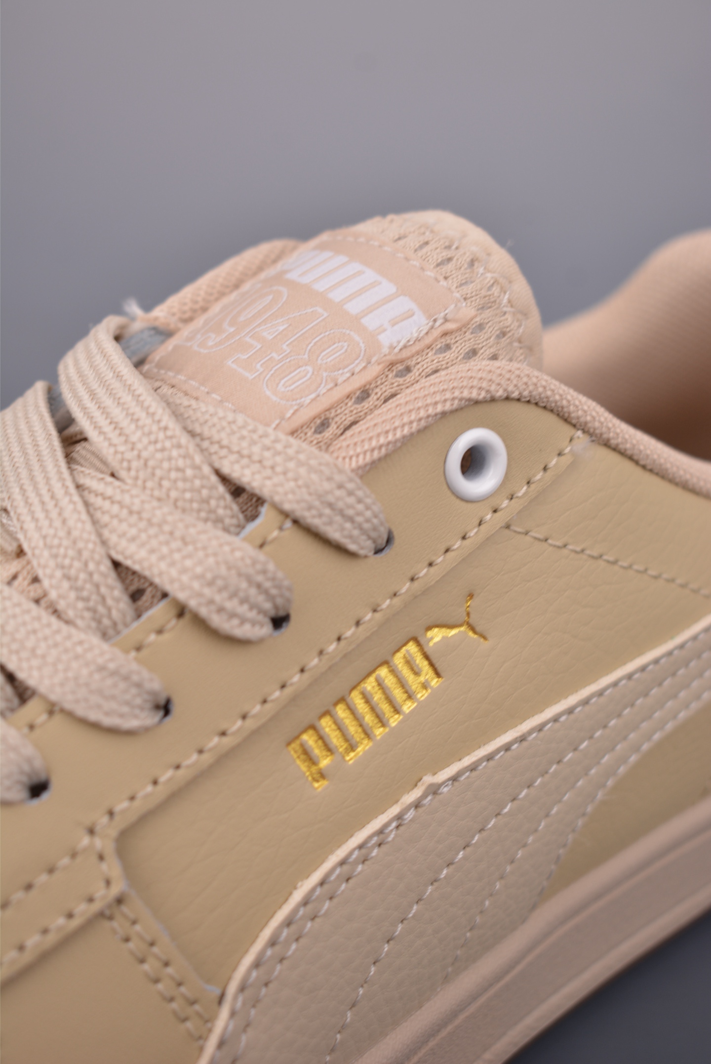 Puma Caven 2.0 Retro Club 彪马 防滑耐磨低帮德训板鞋 395082-052-Top High Quatity Cheap Sneakers Fashion Clothing Clothes Bags handbags Shoes of all Brand wholesale With The best Quality And Beautiful Price from China Factory Chinese suppliers wholesaler seller Puma Caven 2.0 Retro Club 彪马 防滑耐磨低帮德训板鞋 395082-052