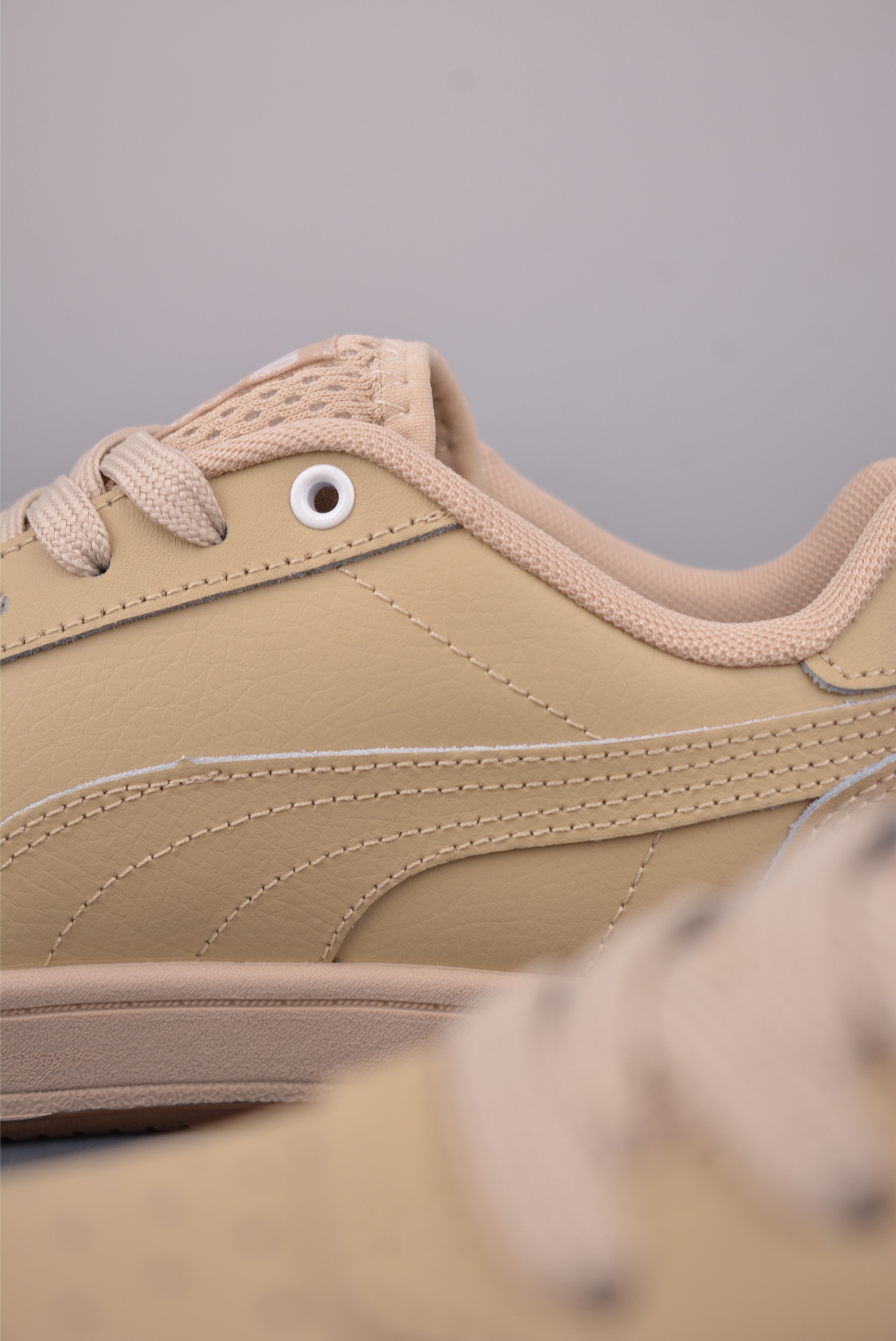 Puma Caven 2.0 Retro Club 彪马 防滑耐磨低帮德训板鞋 395082-052-Top High Quatity Cheap Sneakers Fashion Clothing Clothes Bags handbags Shoes of all Brand wholesale With The best Quality And Beautiful Price from China Factory Chinese suppliers wholesaler seller Puma Caven 2.0 Retro Club 彪马 防滑耐磨低帮德训板鞋 395082-052