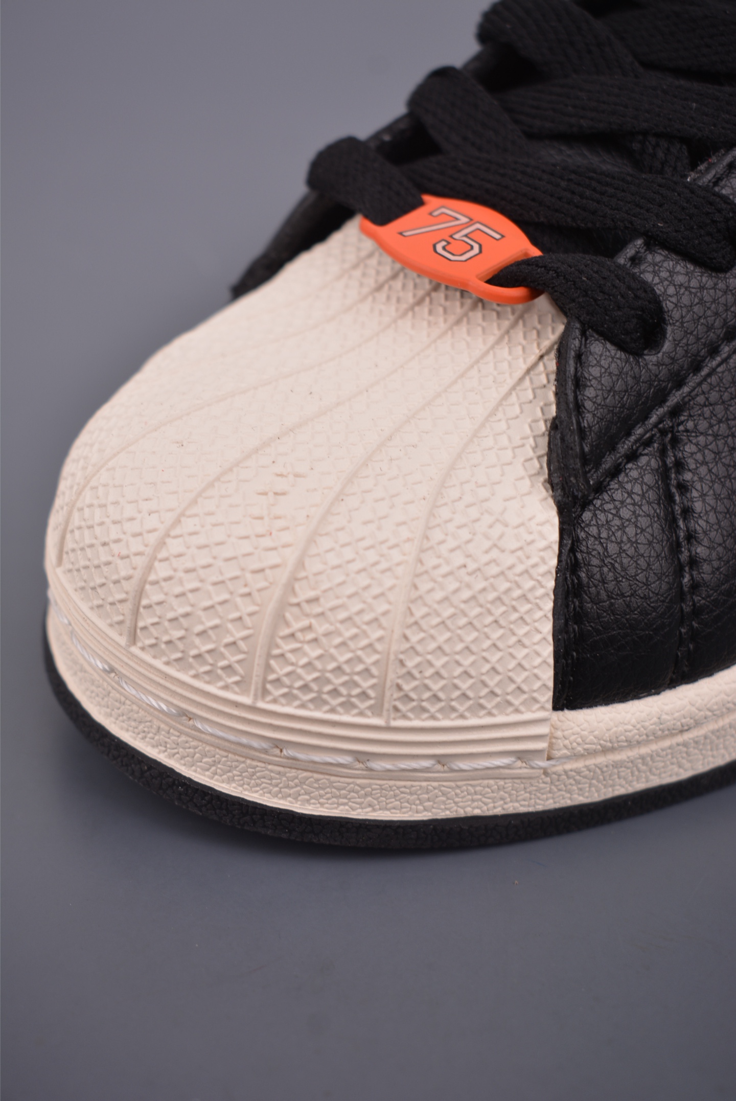 140 Adidas Originals Super内里加绒 2025全新版本 贝壳头 JQ32232-Chinese UA Cheap High Quatity Brand Clothes Bags handbags Sneakers wholesale wholesaler seller from China Factory suppliers Fashion Clothing Shoes best Quality Beautiful Price 140 Adidas Originals Super内里加绒 2025全新版本 贝壳头 JQ32232
