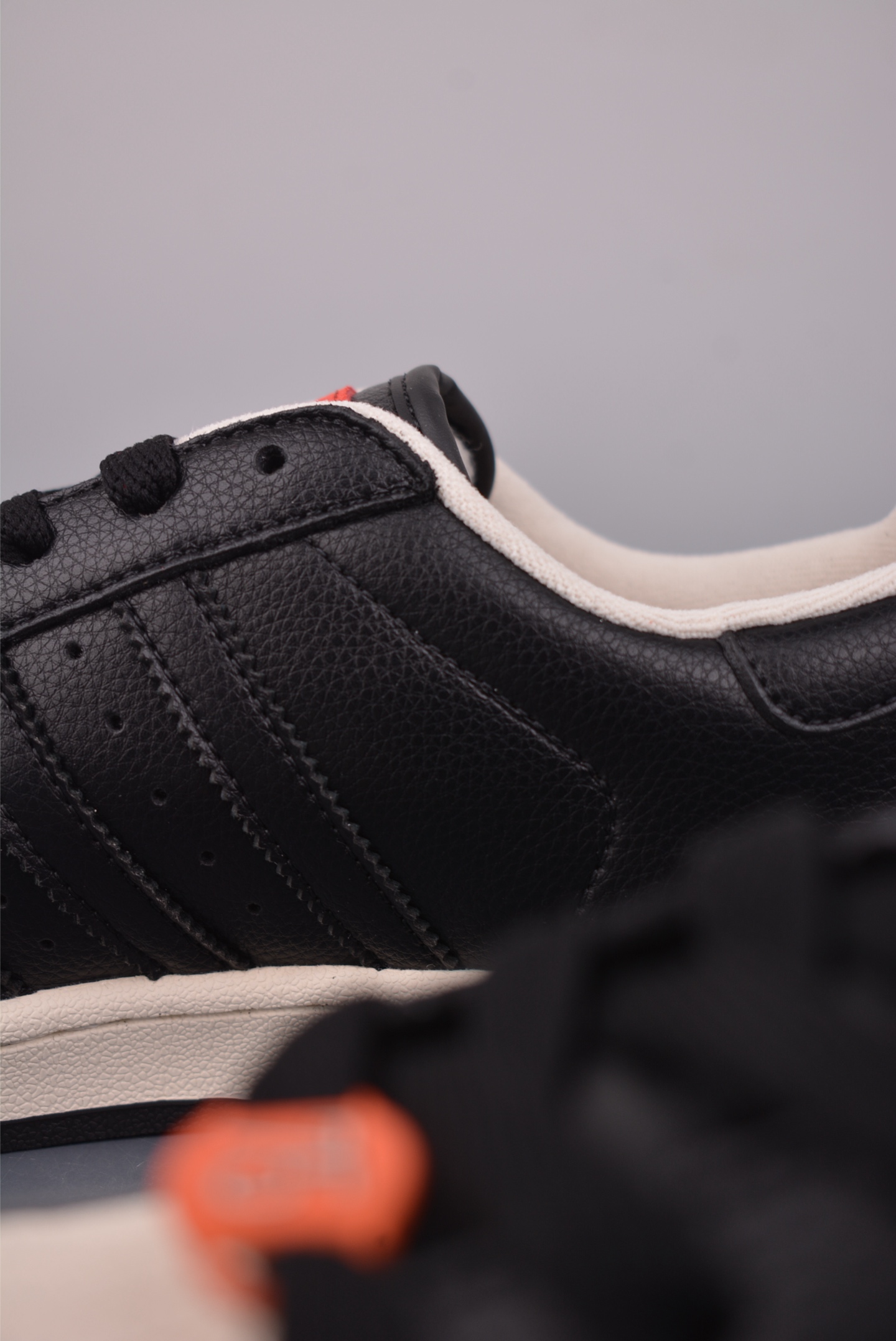 140 Adidas Originals Super内里加绒 2025全新版本 贝壳头 JQ32232-Chinese UA Cheap High Quatity Brand Clothes Bags handbags Sneakers wholesale wholesaler seller from China Factory suppliers Fashion Clothing Shoes best Quality Beautiful Price 140 Adidas Originals Super内里加绒 2025全新版本 贝壳头 JQ32232