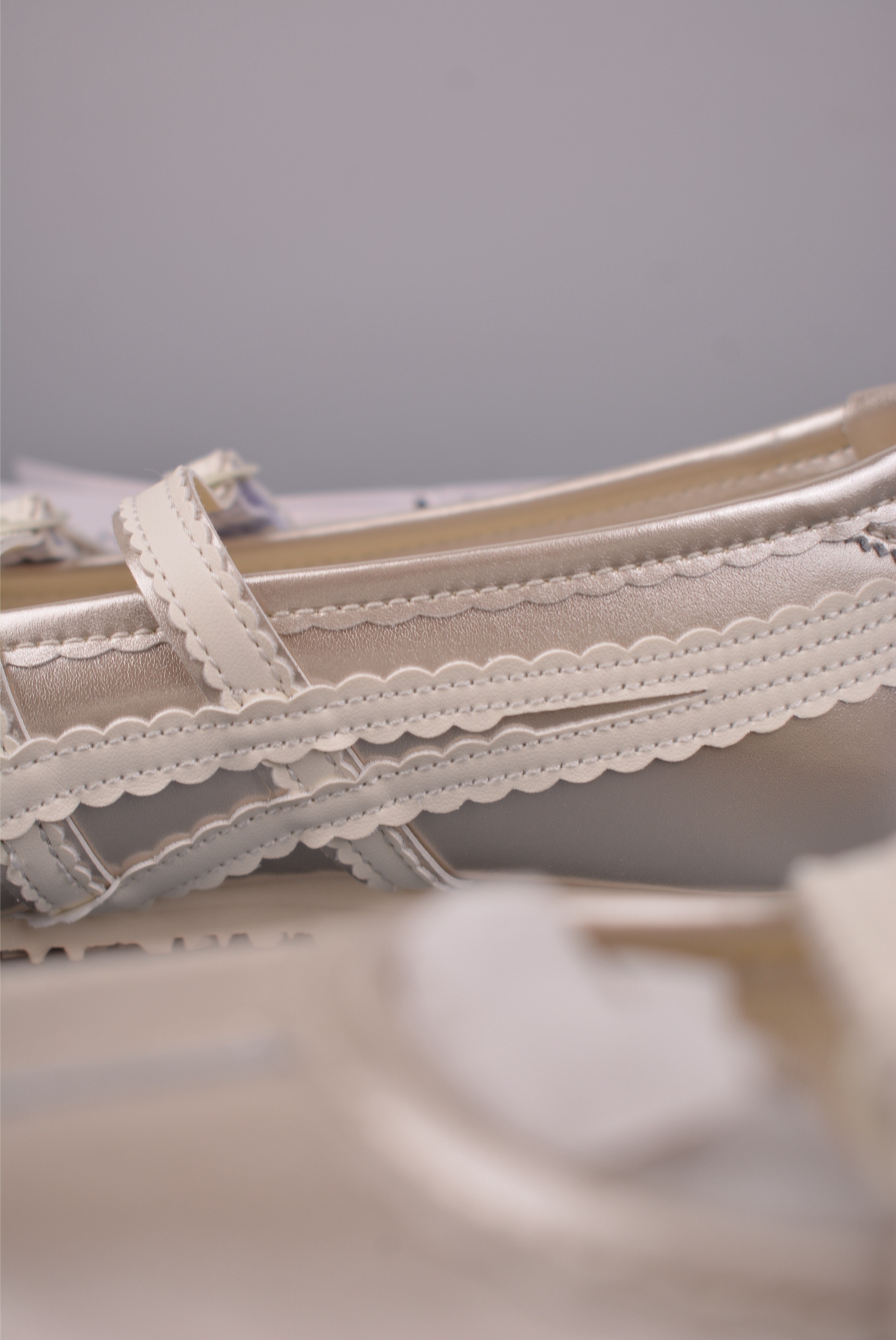 140 玛丽珍 任敏同款 舒适轻盈平跟玛丽珍鞋 1182A708-Chinese UA Cheap High Quatity Brand Clothes Bags handbags Sneakers wholesale wholesaler seller from China Factory suppliers Fashion Clothing Shoes best Quality Beautiful Price 140 玛丽珍 任敏同款 舒适轻盈平跟玛丽珍鞋 1182A708