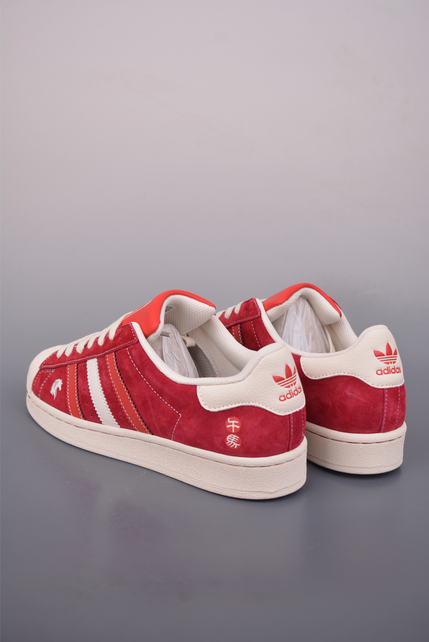 240 Adidas Originals Super2025全新版本 马年限定 JY892627-110-Chinese UA Cheap High Quatity Brand Clothes Bags handbags Sneakers wholesale wholesaler seller from China Factory suppliers Fashion Clothing Shoes best Quality Beautiful Price 240 Adidas Originals Super2025全新版本 马年限定 JY892627-110