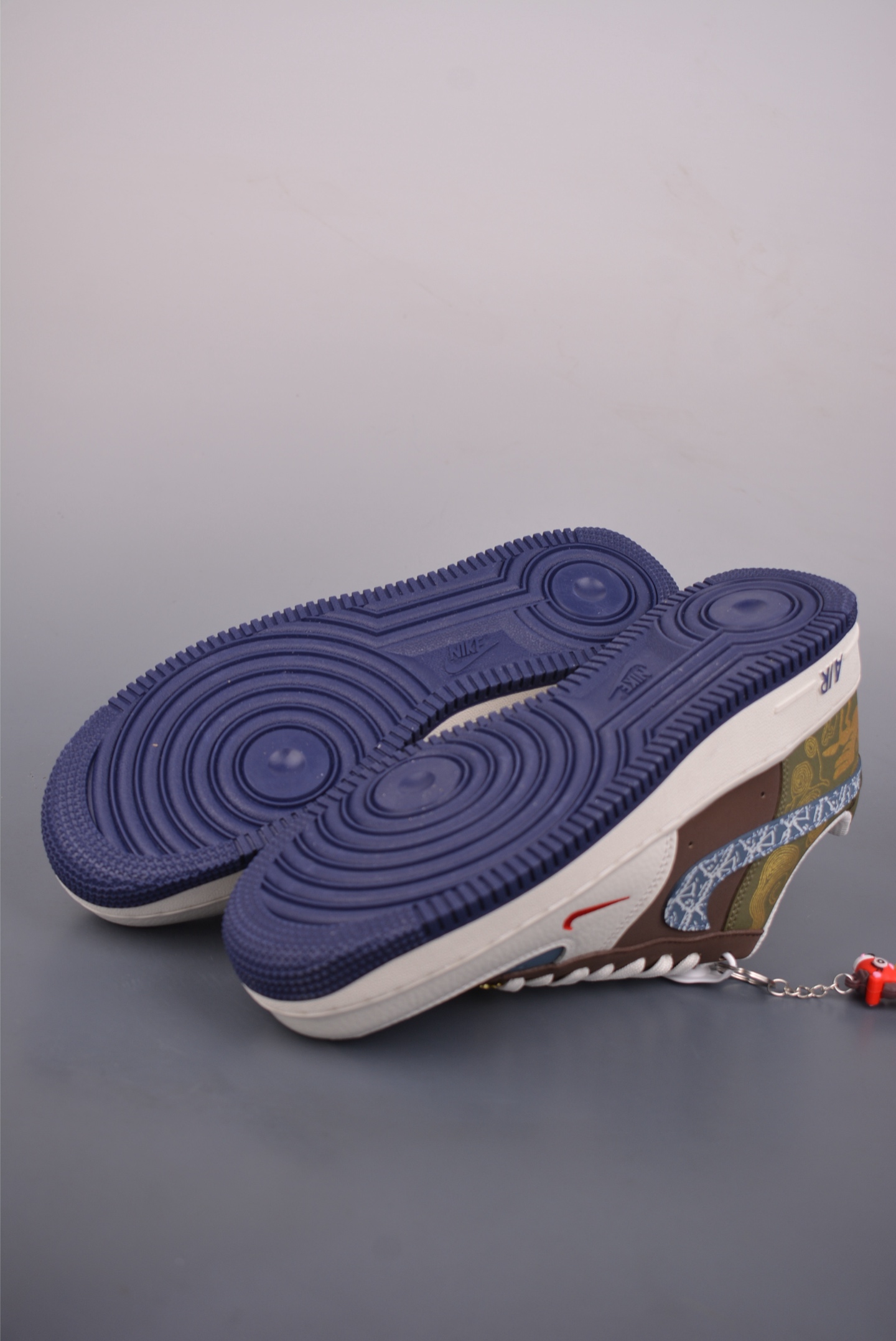 Nike Air Force 1 Low 马年限定 NH0601-536-Top High Quatity Cheap Sneakers Fashion Clothing Clothes Bags handbags Shoes of all Brand wholesale With The best Quality And Beautiful Price from China Factory Chinese suppliers wholesaler seller Nike Air Force 1 Low 马年限定 NH0601-536