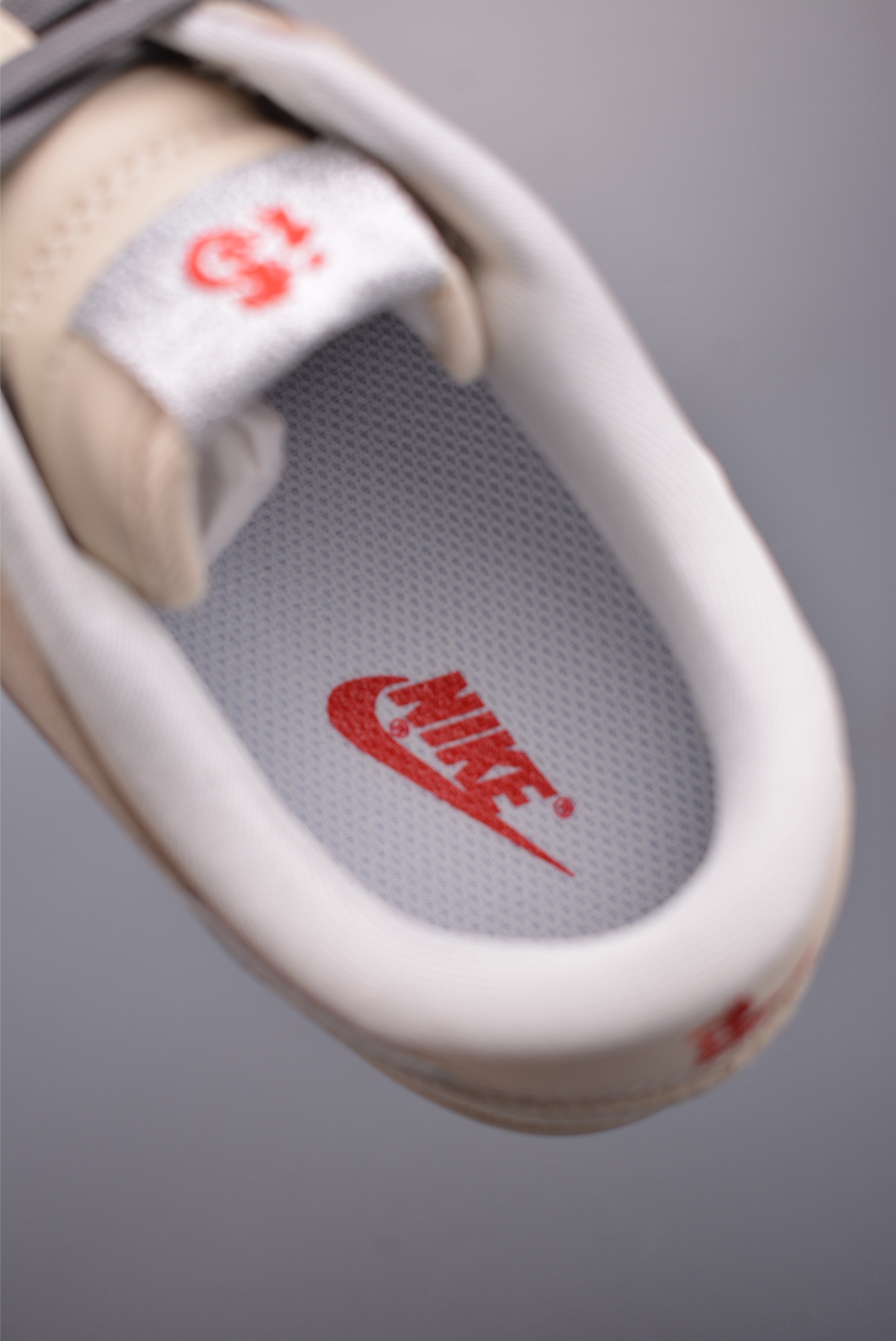260 Nike SB Dunk Low Supreme联名 NH0601-482-Chinese UA Cheap High Quatity Brand Clothes Bags handbags Sneakers wholesale wholesaler seller from China Factory suppliers Fashion Clothing Shoes best Quality Beautiful Price 260 Nike SB Dunk Low Supreme联名 NH0601-482