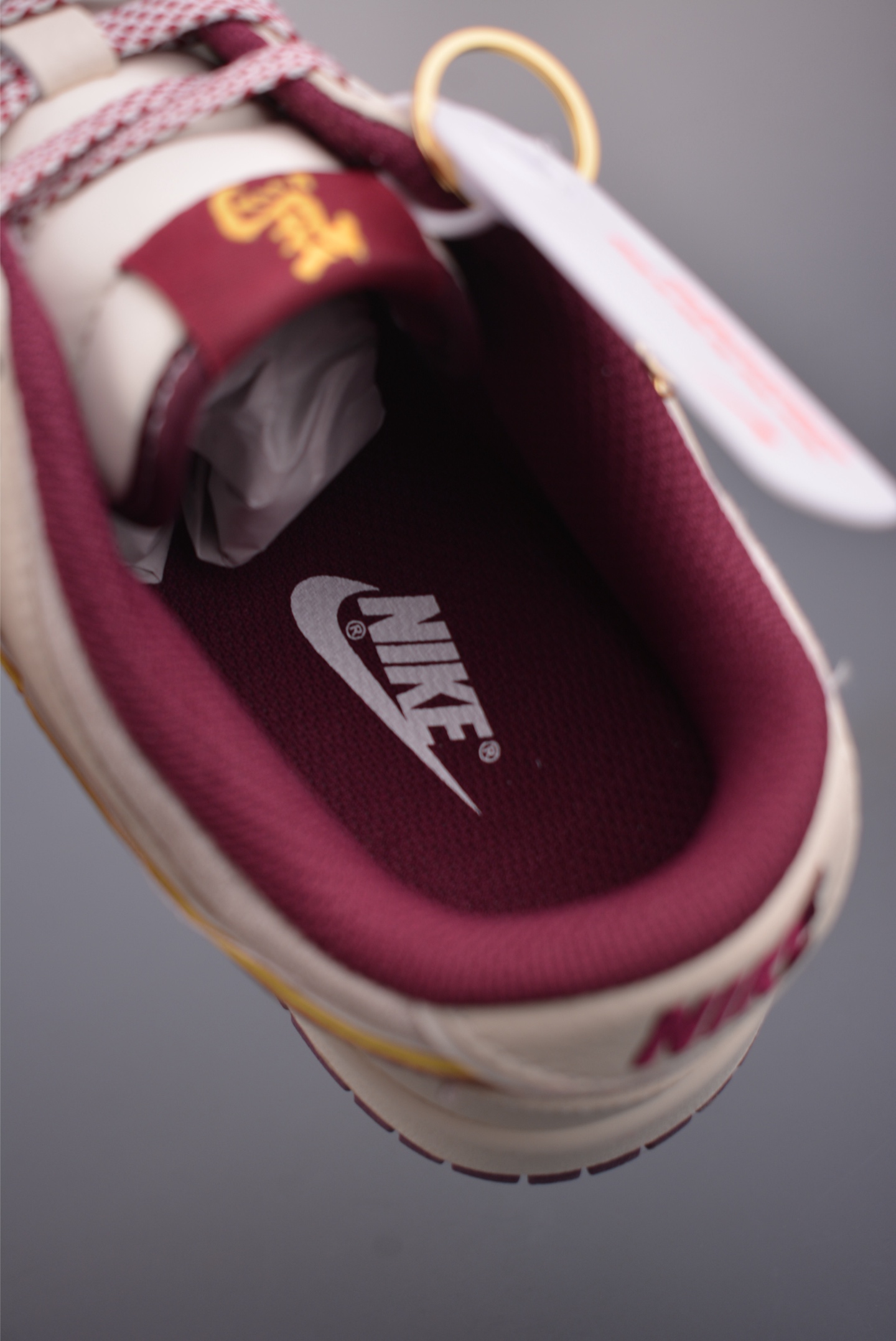 Nike SB Dunk Low 马年限定 DN3168-023-Top High Quatity Cheap Sneakers Fashion Clothing Clothes Bags handbags Shoes of all Brand wholesale With The best Quality And Beautiful Price from China Factory Chinese suppliers wholesaler seller Nike SB Dunk Low 马年限定 DN3168-023