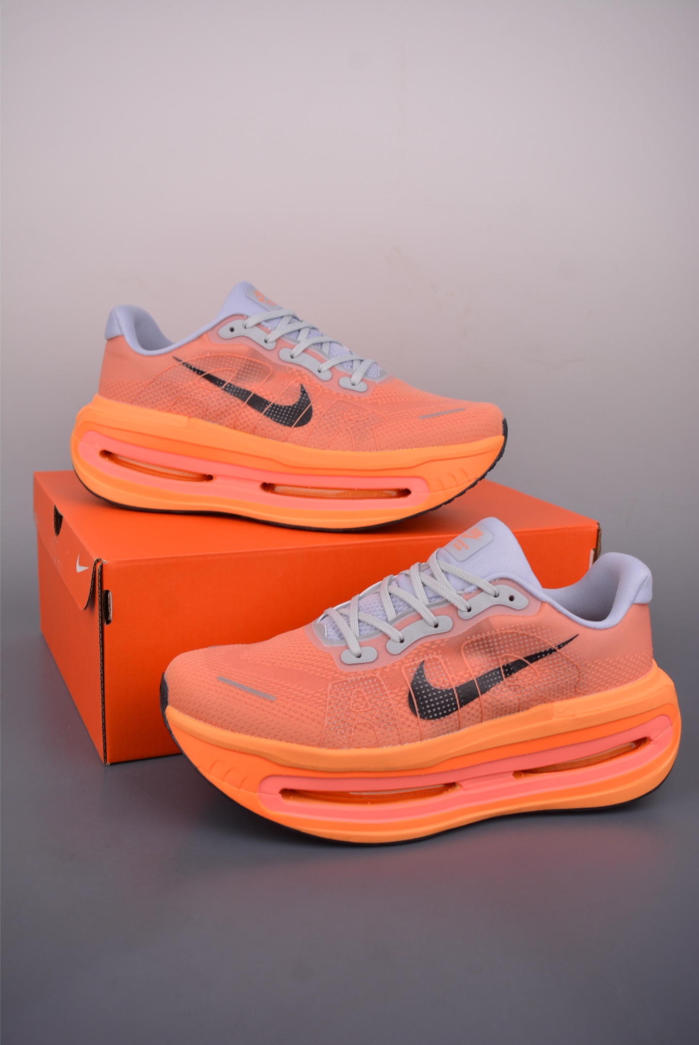 Nike Vomero premium Air气垫40周年 舒适百搭防滑耐磨 支撑缓震低帮 休闲跑步鞋 HQ2050-769-Top High Quatity Cheap Sneakers Fashion Clothing Clothes Bags handbags Shoes of all Brand wholesale With The best Quality And Beautiful Price from China Factory Chinese suppliers wholesaler seller Nike Vomero premium Air气垫40周年 舒适百搭防滑耐磨 支撑缓震低帮 休闲跑步鞋 HQ2050-769