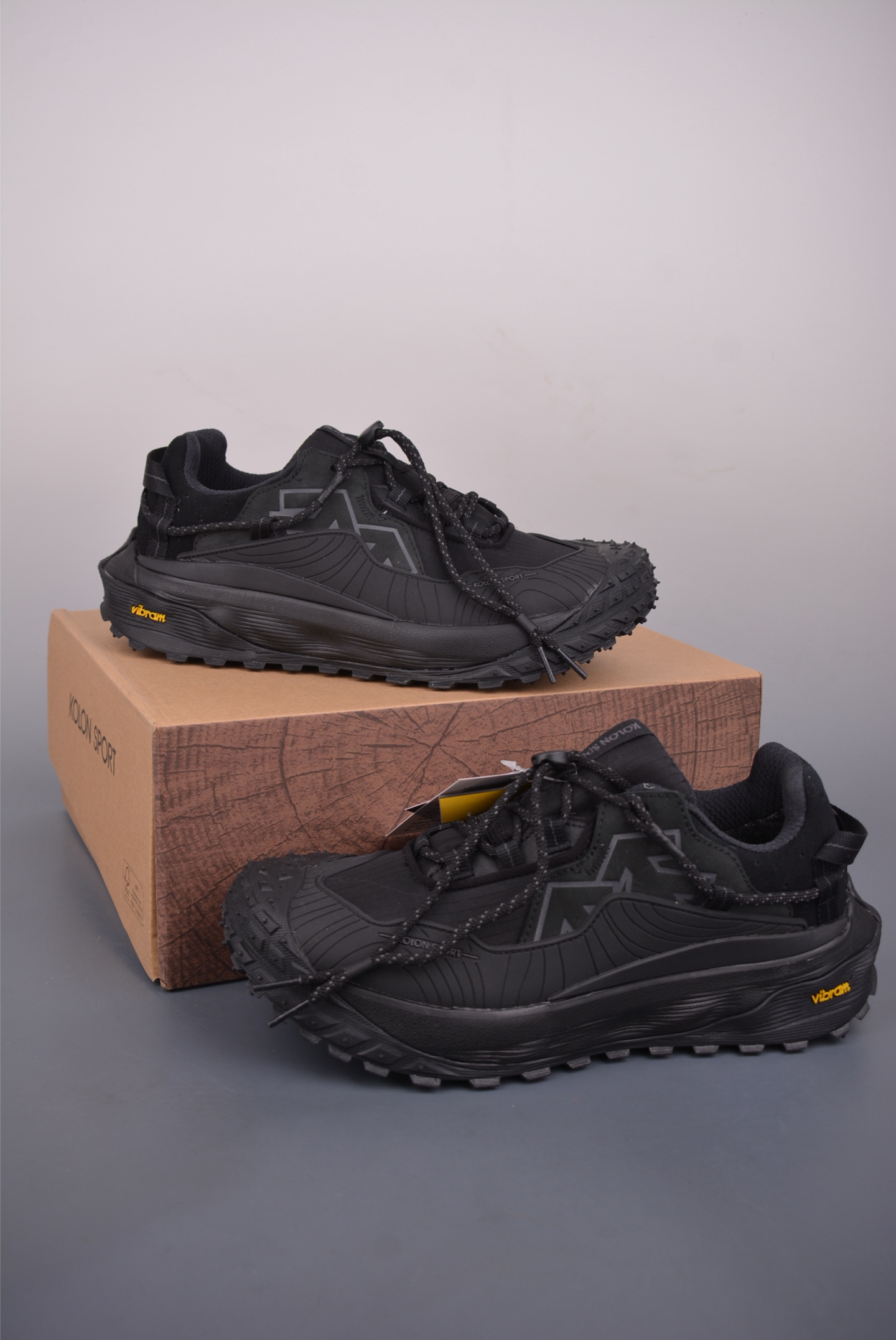 240 可隆 KOLON LITCAMP GTX 舒适柔软 防水撑轻回弹 低帮徒步鞋 LUFG4WWTT-Chinese UA Cheap High Quatity Brand Clothes Bags handbags Sneakers wholesale wholesaler seller from China Factory suppliers Fashion Clothing Shoes best Quality Beautiful Price 240 可隆 KOLON LITCAMP GTX 舒适柔软 防水撑轻回弹 低帮徒步鞋 LUFG4WWTT