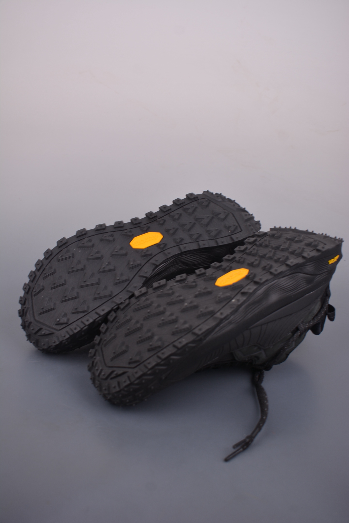 240 可隆 KOLON LITCAMP GTX 舒适柔软 防水撑轻回弹 低帮徒步鞋 LUFG4WWTT-Chinese UA Cheap High Quatity Brand Clothes Bags handbags Sneakers wholesale wholesaler seller from China Factory suppliers Fashion Clothing Shoes best Quality Beautiful Price 240 可隆 KOLON LITCAMP GTX 舒适柔软 防水撑轻回弹 低帮徒步鞋 LUFG4WWTT
