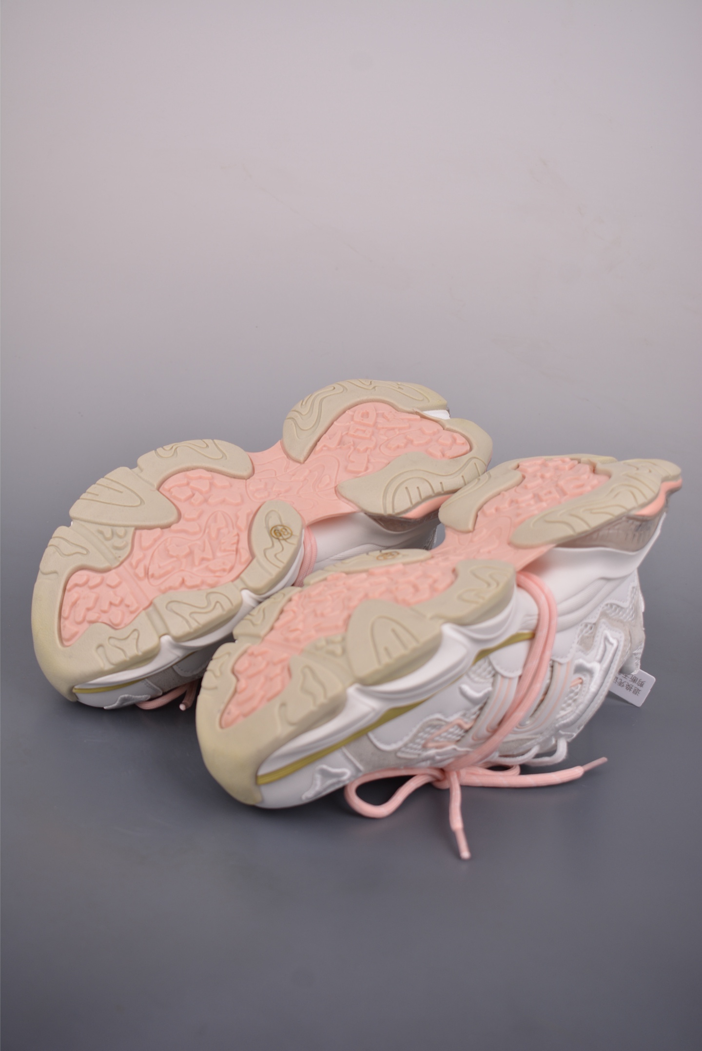 GG-CC GG-CC Chunky Low 厚底增高运动老爹鞋 G25X3232B-Top High Quatity Cheap Sneakers Fashion Clothing Clothes Bags handbags Shoes of all Brand wholesale With The best Quality And Beautiful Price from China Factory Chinese suppliers wholesaler seller GG-CC GG-CC Chunky Low 厚底增高运动老爹鞋 G25X3232B