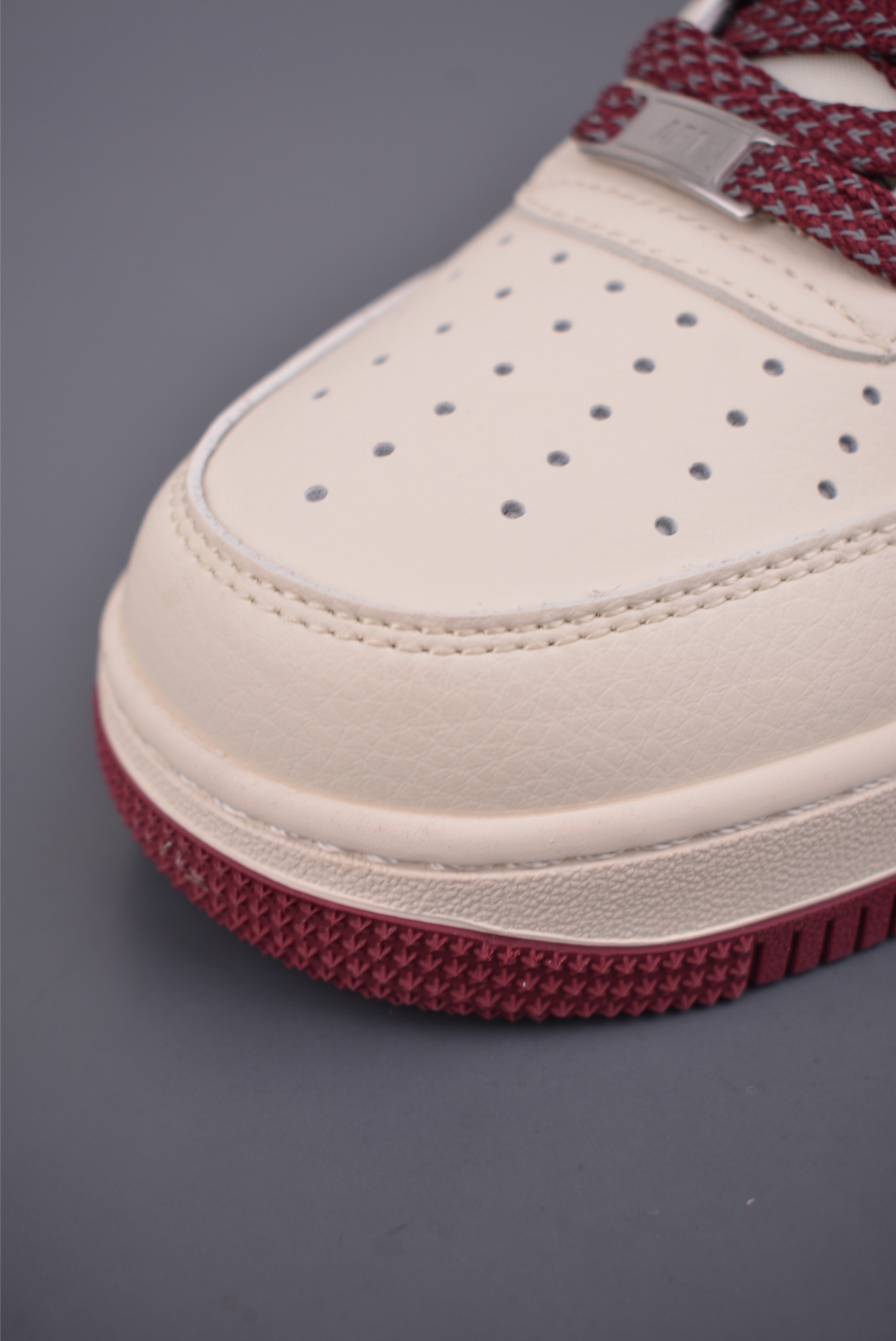 Nike Air Force 1 Low 酒红米白 SM6668-126-Top High Quatity Cheap Sneakers Fashion Clothing Clothes Bags handbags Shoes of all Brand wholesale With The best Quality And Beautiful Price from China Factory Chinese suppliers wholesaler seller Nike Air Force 1 Low 酒红米白 SM6668-126