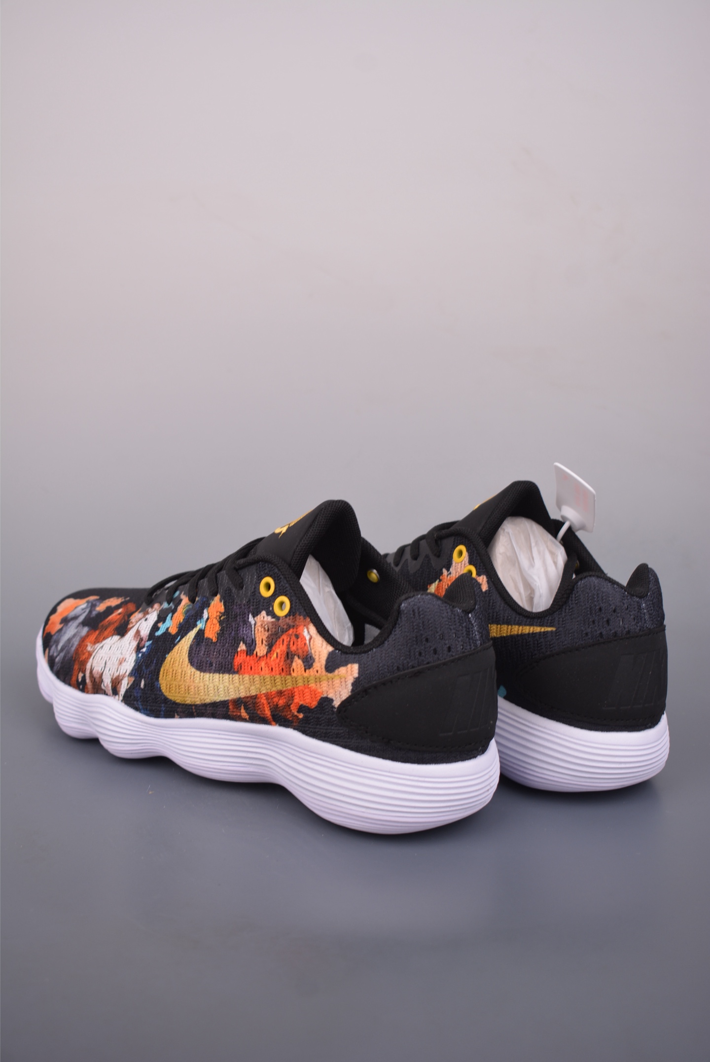 NIKE Hyperdunk HD2017 马年限定 897637-010
