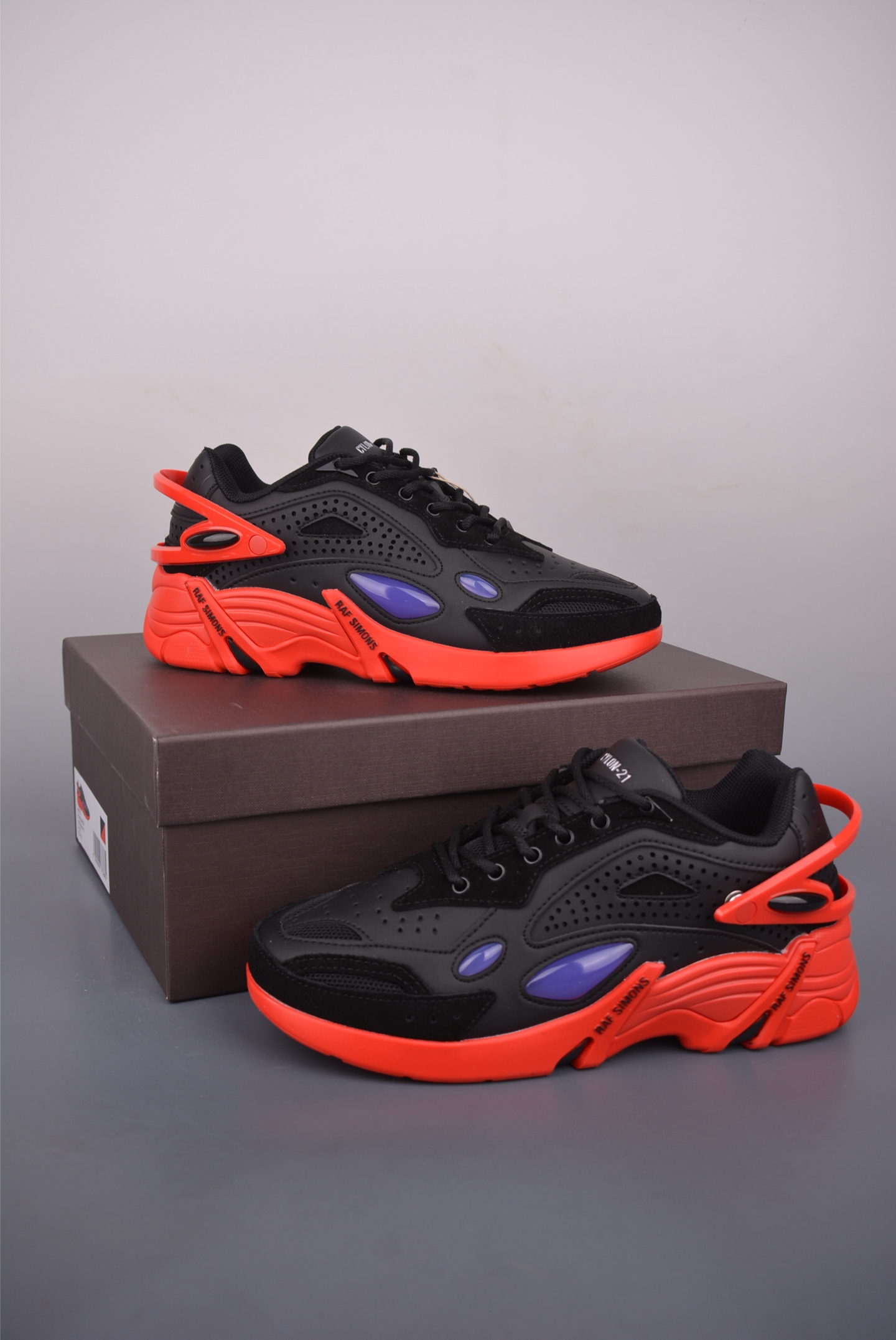 外贸爆款 RAF SIMONS Antei 先锋潮流 复古低帮休闲鞋 HR740001L-Top High Quatity Cheap Sneakers Fashion Clothing Clothes Bags handbags Shoes of all Brand wholesale With The best Quality And Beautiful Price from China Factory Chinese suppliers wholesaler seller 外贸爆款 RAF SIMONS Antei 先锋潮流 复古低帮休闲鞋 HR740001L