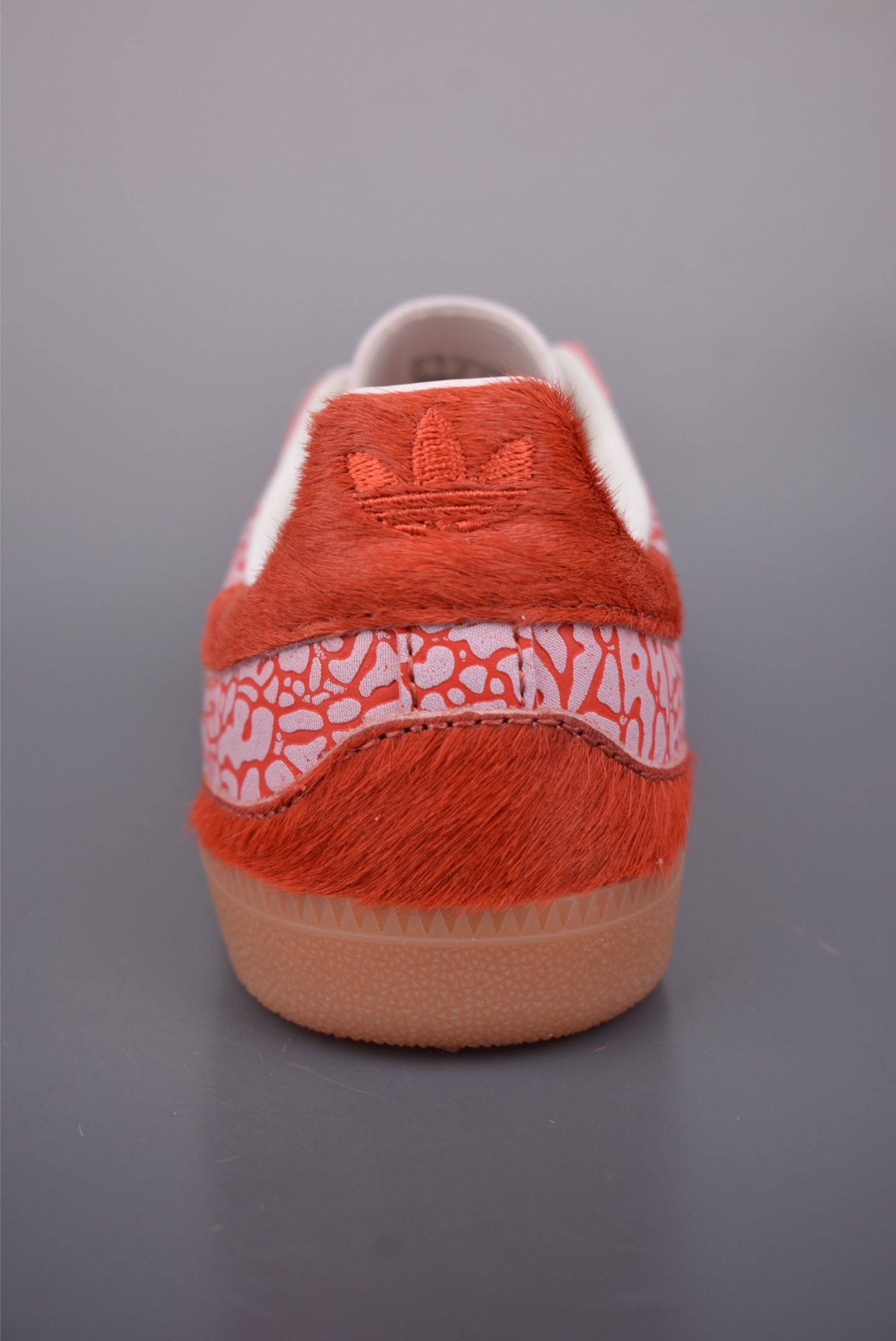 180 Adidas Samba 马年限定 复古桑巴板鞋 JR8743-Chinese UA Cheap High Quatity Brand Clothes Bags handbags Sneakers wholesale wholesaler seller from China Factory suppliers Fashion Clothing Shoes best Quality Beautiful Price 180 Adidas Samba 马年限定 复古桑巴板鞋 JR8743