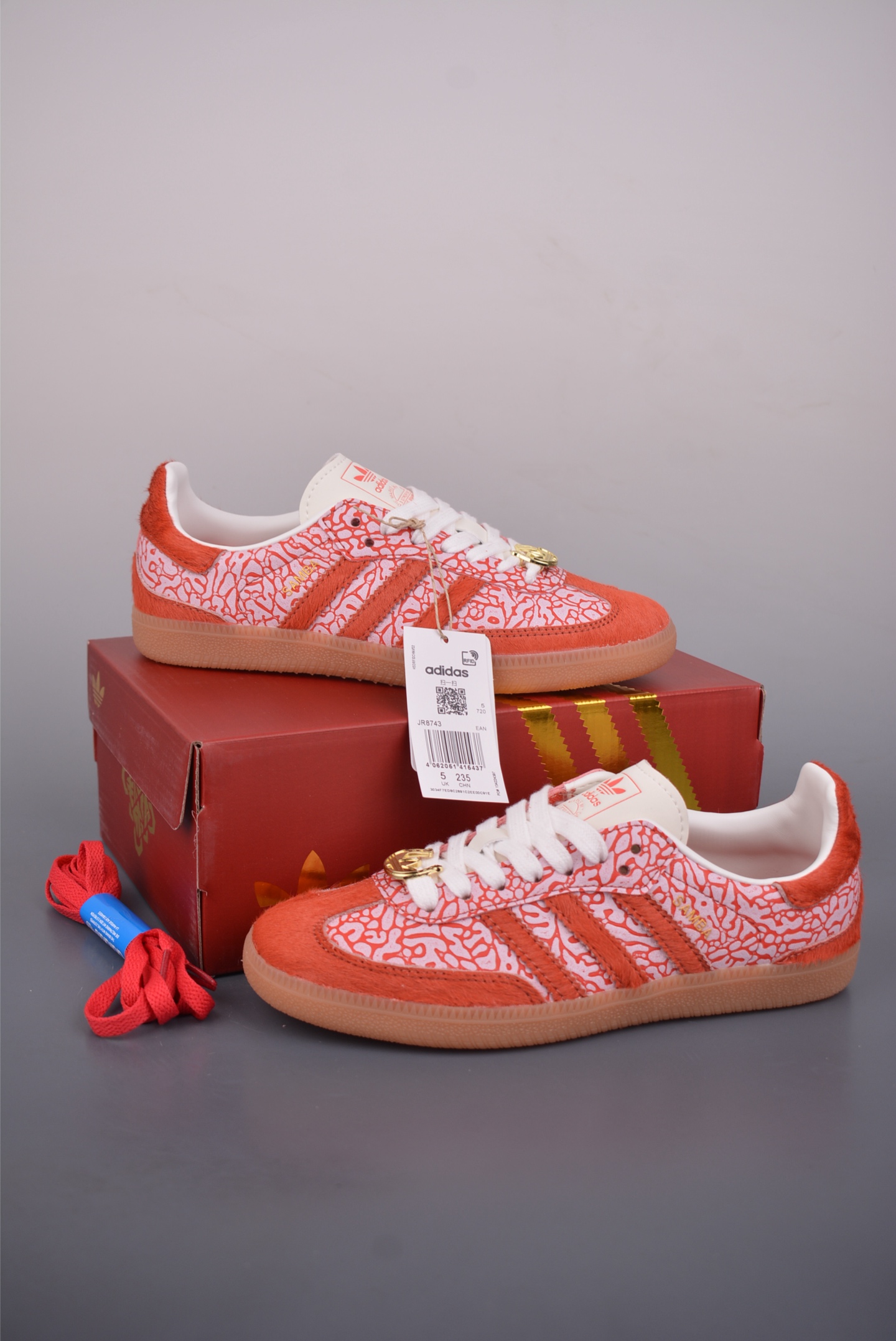 180 Adidas Samba 马年限定 复古桑巴板鞋 JR8743-Chinese UA Cheap High Quatity Brand Clothes Bags handbags Sneakers wholesale wholesaler seller from China Factory suppliers Fashion Clothing Shoes best Quality Beautiful Price 180 Adidas Samba 马年限定 复古桑巴板鞋 JR8743