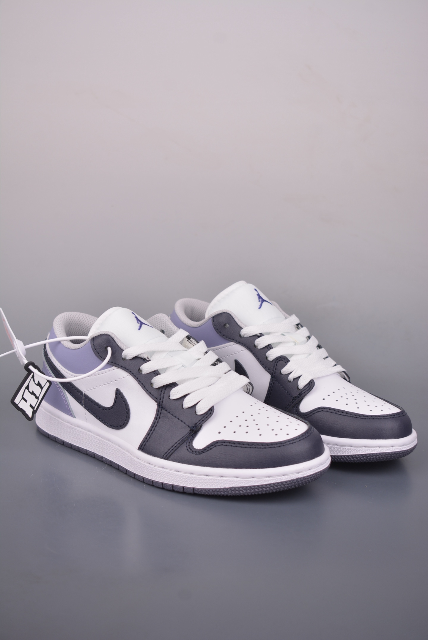 200 Air Jordan 1 Low 白紫 AJ1乔1低帮休闲板鞋 553558-145-Chinese UA Cheap High Quatity Brand Clothes Bags handbags Sneakers wholesale wholesaler seller from China Factory suppliers Fashion Clothing Shoes best Quality Beautiful Price 200 Air Jordan 1 Low 白紫 AJ1乔1低帮休闲板鞋 553558-145