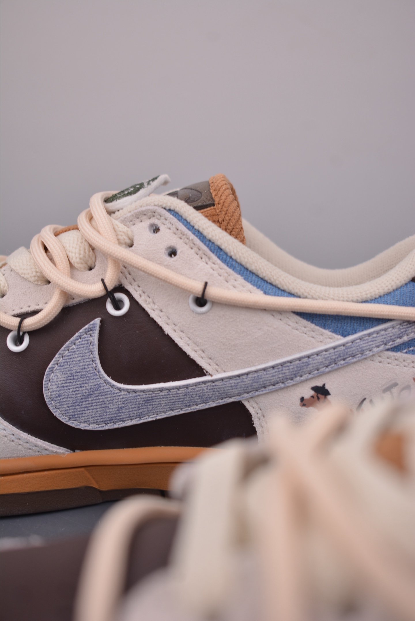 Nike SB Dunk Low 棕榈美德拉 解构绑带 HQ3459-212-Top High Quatity Cheap Sneakers Fashion Clothing Clothes Bags handbags Shoes of all Brand wholesale With The best Quality And Beautiful Price from China Factory Chinese suppliers wholesaler seller Nike SB Dunk Low 棕榈美德拉 解构绑带 HQ3459-212